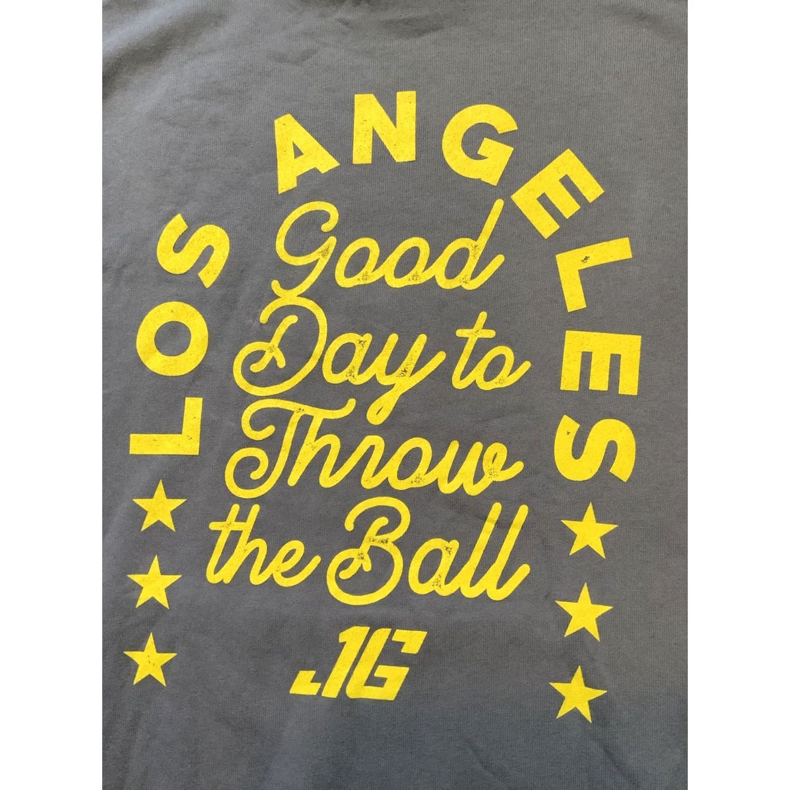 Vintage Jared Goff California Dreamin Good Day To Throw The Ball Los Angeles Hoodie 2XL Men Gray Pullover NFL Football Los Angeles Size US XXL / EU 58 / 5 - 6 Thumbnail