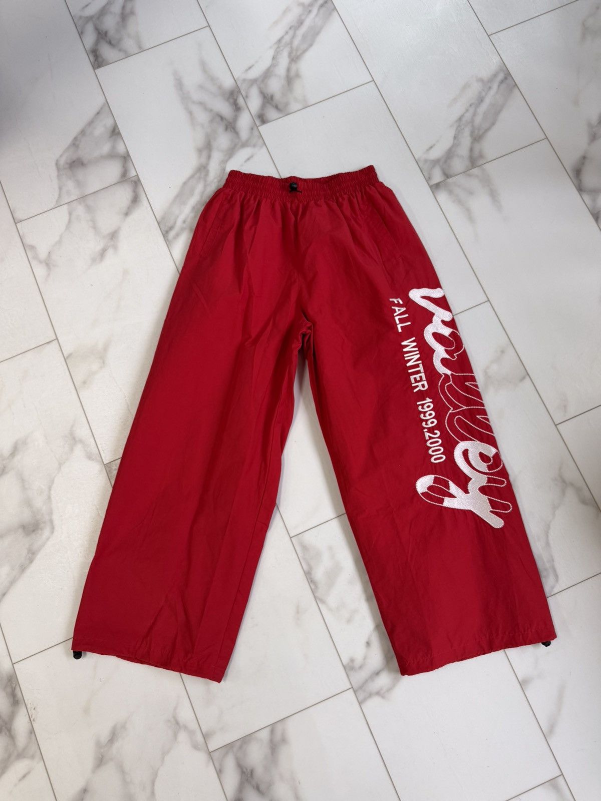 Vale VALE BIG SIGNATURE SWISH Size US 35 - 1 Thumbnail