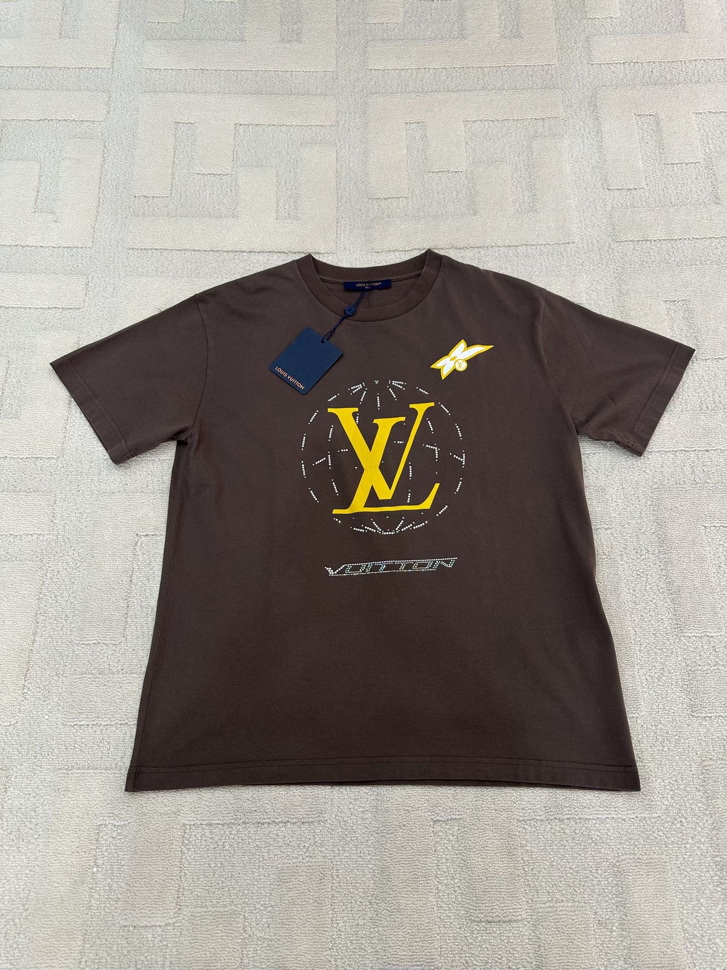 Louis Vuitton Louis Vuitton Collab Printed T-Shirt m Men Size US M / EU 48-50 / 2 - 1 Thumbnail