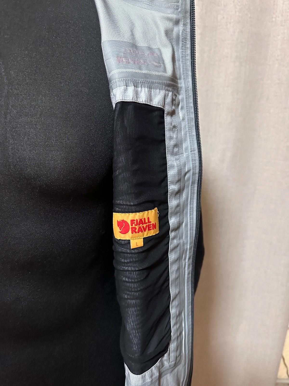 Fjallraven Fjallraven Mens Jacket Gore-Tex Size US L / EU 52-54 / 3 - 7 Thumbnail