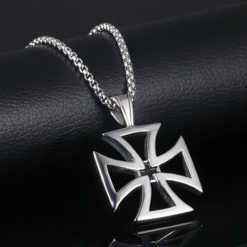 Other Hollow Cross Pendant Necklace Size ONE SIZE - 3 Thumbnail