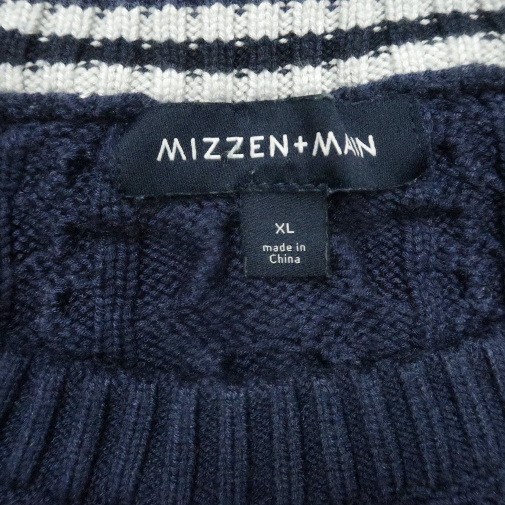 Mizzen+Main Mizzen+Main Sweater Mens XL Blue Cable Knit Pullover Crew Neck Jumper Clothing Size US XL / EU 56 / 4 - 3 Thumbnail