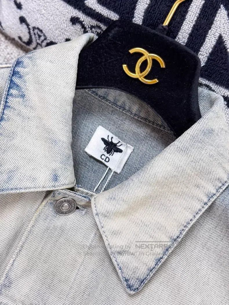 Dior Dior Little bee embroidered washed denim jacket Size XS / US 0-2 / IT 36-38 - 5 Thumbnail