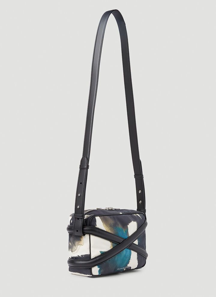 Alexander McQueen o1w1db10725 Size: OS/The Harness Camera Bag in Black Size ONE SIZE - 2 Thumbnail