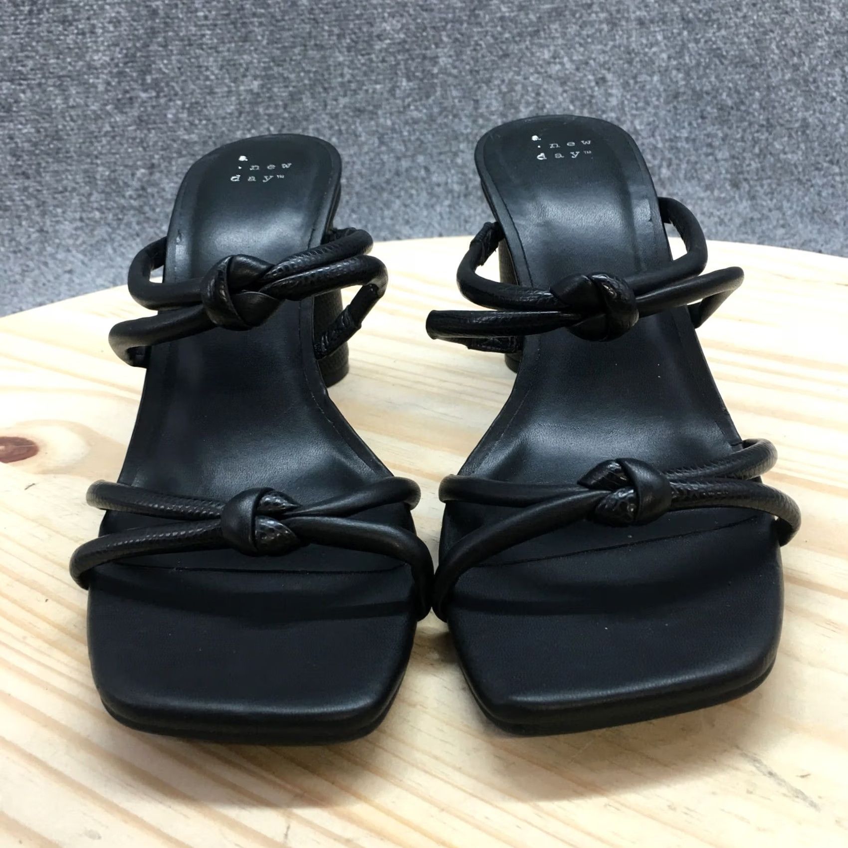 Vintage A New Day Sandal Womens 9 Black Knotted Open Toe Slip-On Casual Comfort Leather Shoes Size US 9 / IT 39 - 4 Thumbnail