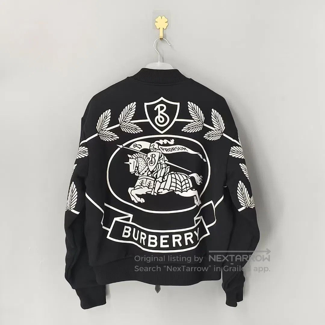 Burberry Burberry Logo Printed Loose Fit Long Sleeve Jacket| Size US S / EU 44-46 / 1 - 2 Thumbnail