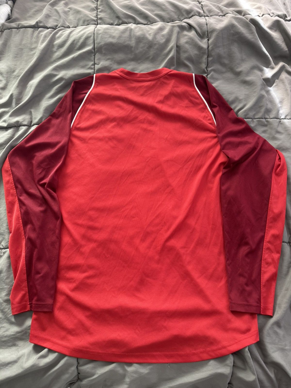 Nike Nike Vintage red long sleeve Size US L / EU 52-54 / 3 - 4 Thumbnail