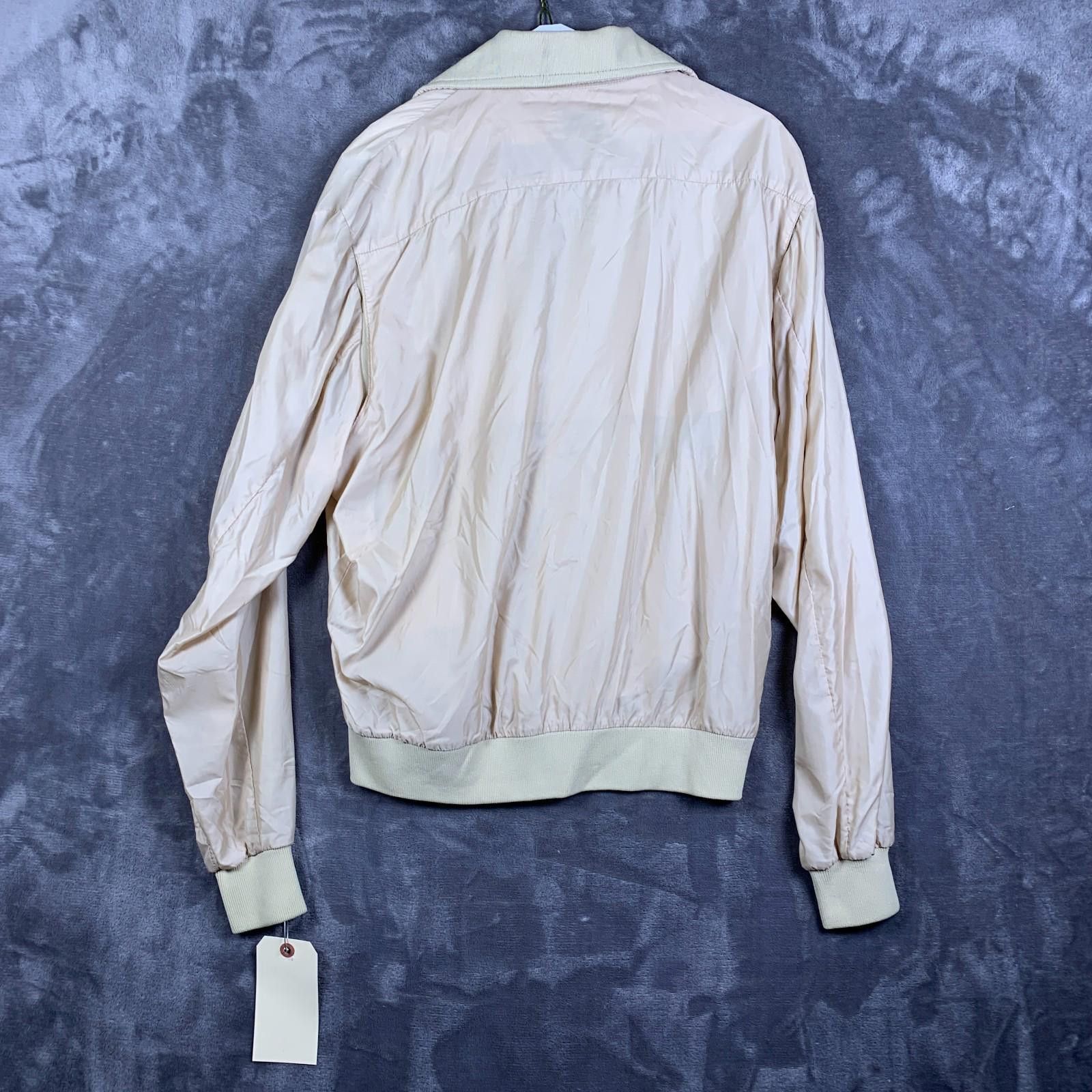 Izod VINTAGE Mens Izod Lghtweight Windbreaker Royal Tree Logo 311 Size US M / EU 48-50 / 2 - 2 Thumbnail