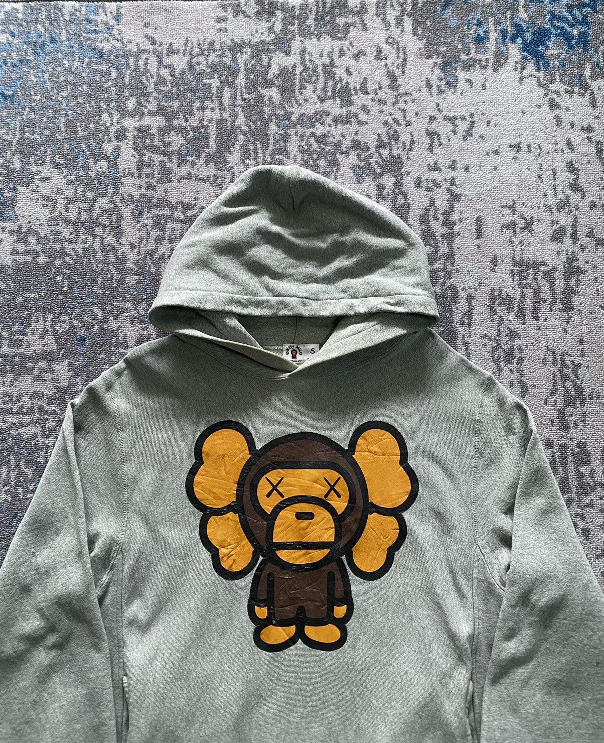 Bape × Kaws Vintage Bape x Kaws Baby Milo Pullover Hoodie Size US S / EU 44-46 / 1 - 3 Thumbnail