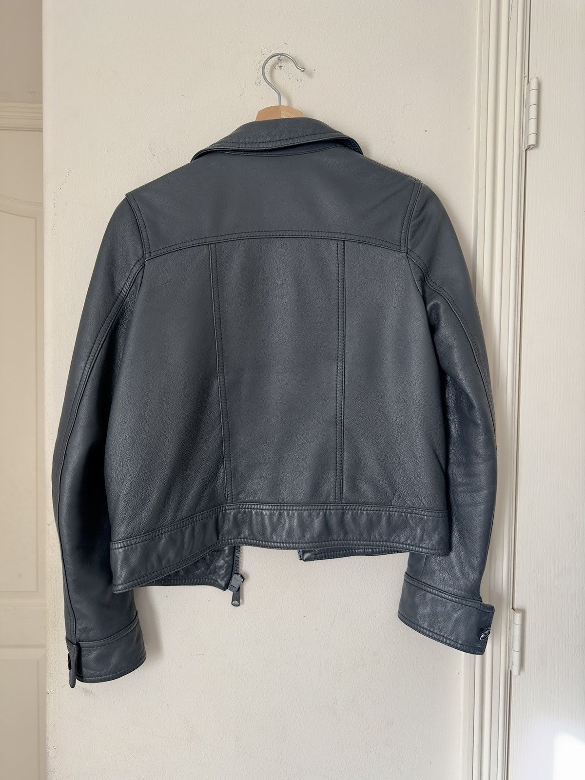 Dior × Hedi Slimane AW06 dior homme cross pocket calfskin leather jacket Size US XS / EU 42 / 0 - 2 Thumbnail