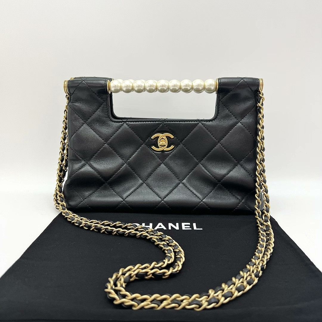 Chanel Pre-loved Bag Very good condition Size ONE SIZE - 1 Thumbnail