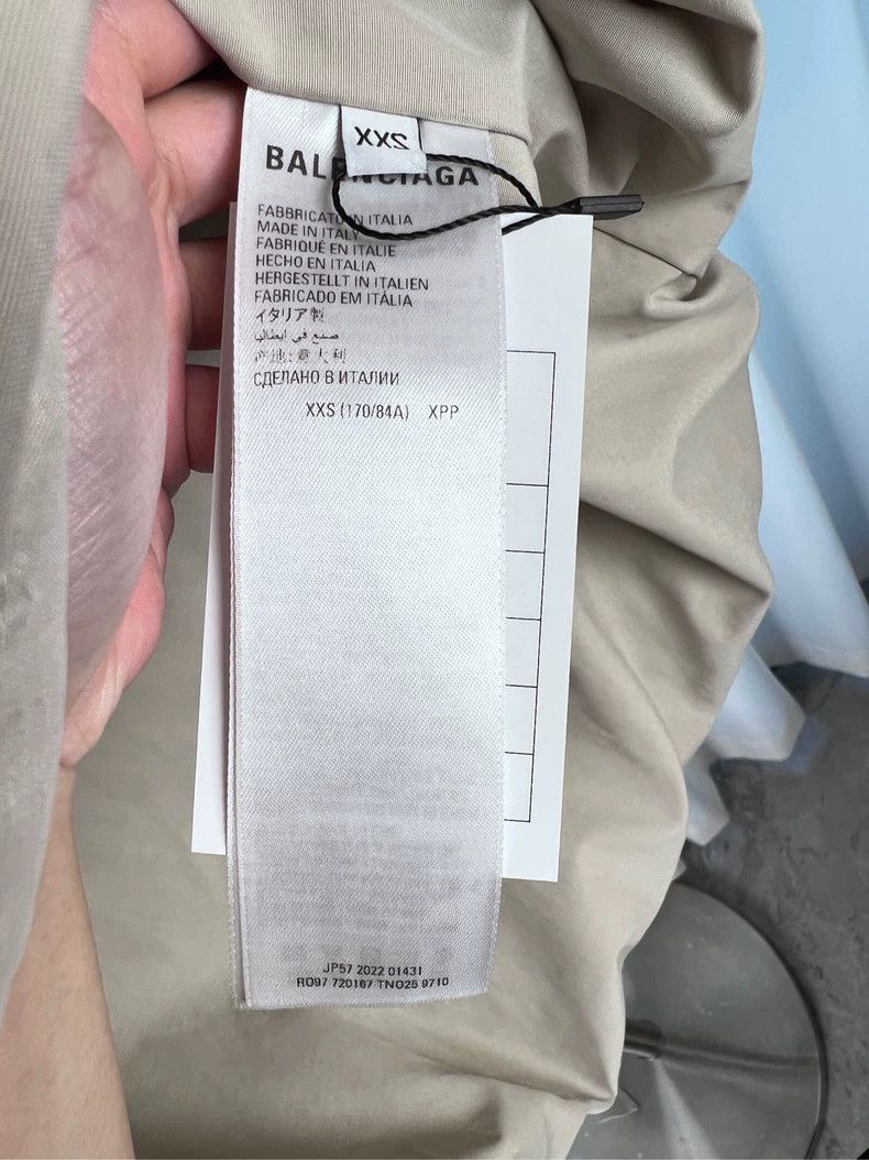 Balenciaga Balenciaga Nylon waistcoat cotton-padded jacket fabric san Size US XXS / EU 40 - 5 Thumbnail