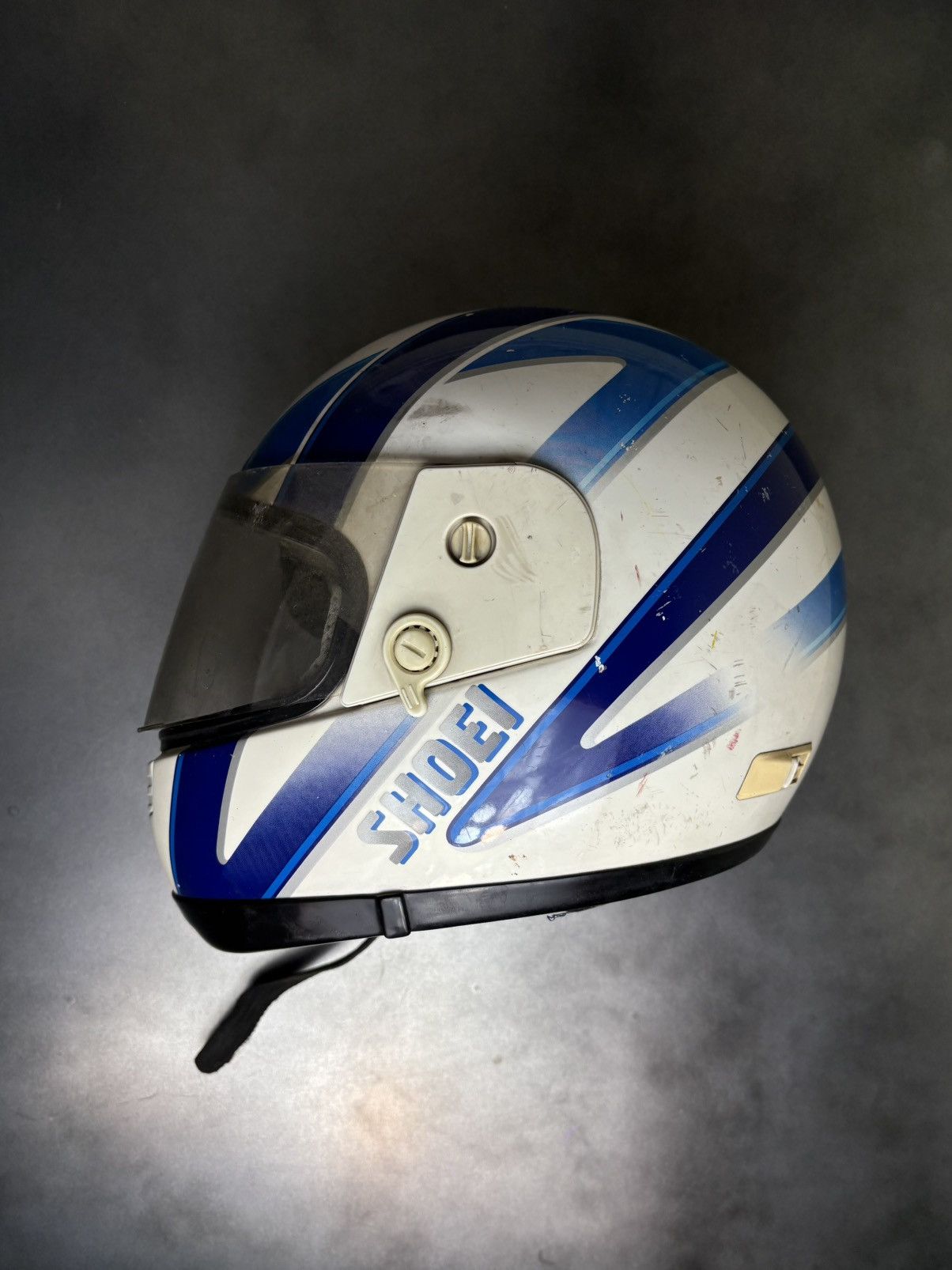 Indian Motorcycle × Vintage Vintage Shoei SNELL M90 DOT 80s Vintage Motorcycle Helmet Size ONE SIZE - 13 Thumbnail