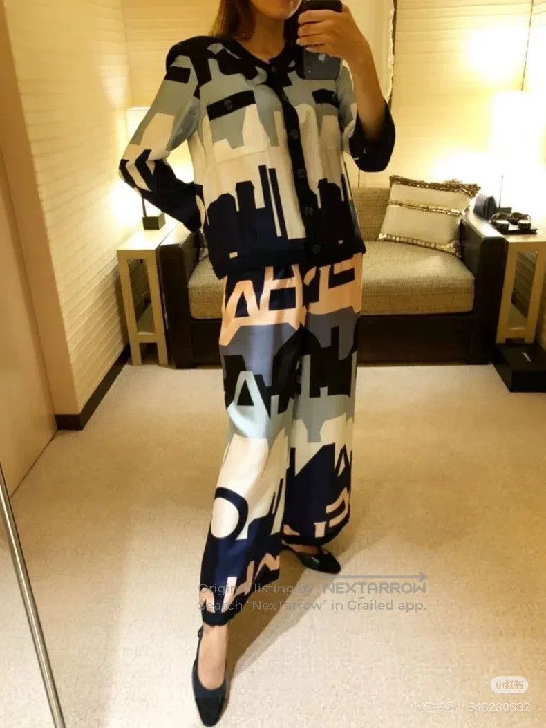 Chanel Chanel 20S roof series letter design sense silk shirt jack Size XS / US 0-2 / IT 36-38 - 8 Thumbnail