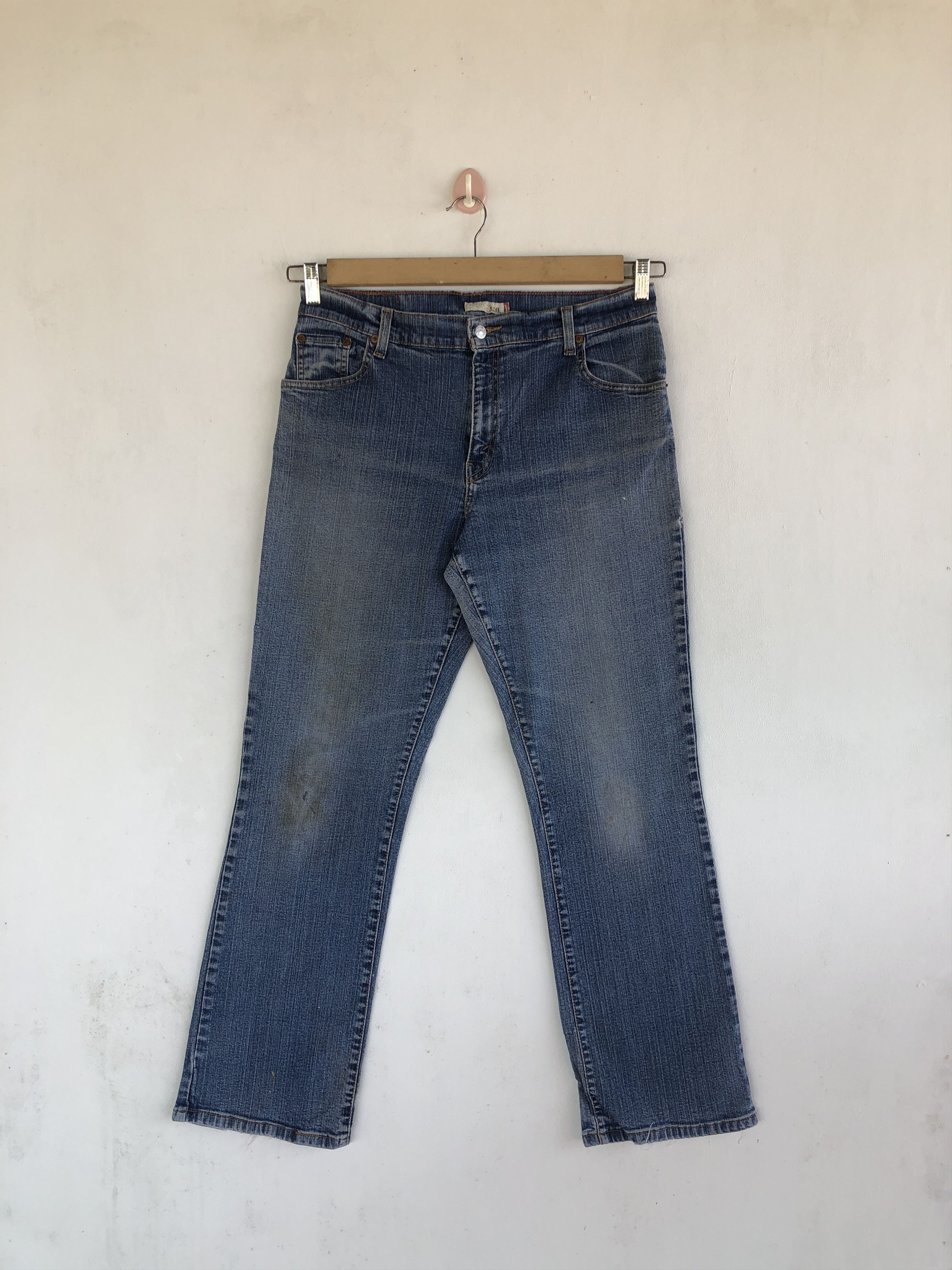Levi's Vintage Levis 550 Jeans Boot Cut Flare Denim Wide Leg Pants Size US 32 / EU 48 - 1 Thumbnail