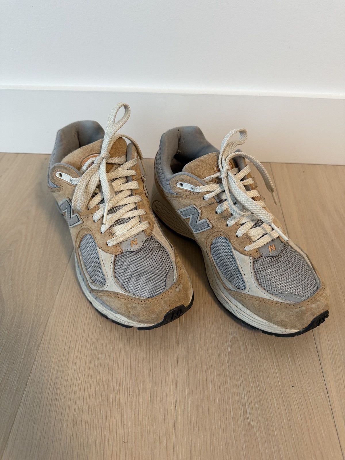 New Balance 2002R Sweet Caramel M2002RHM