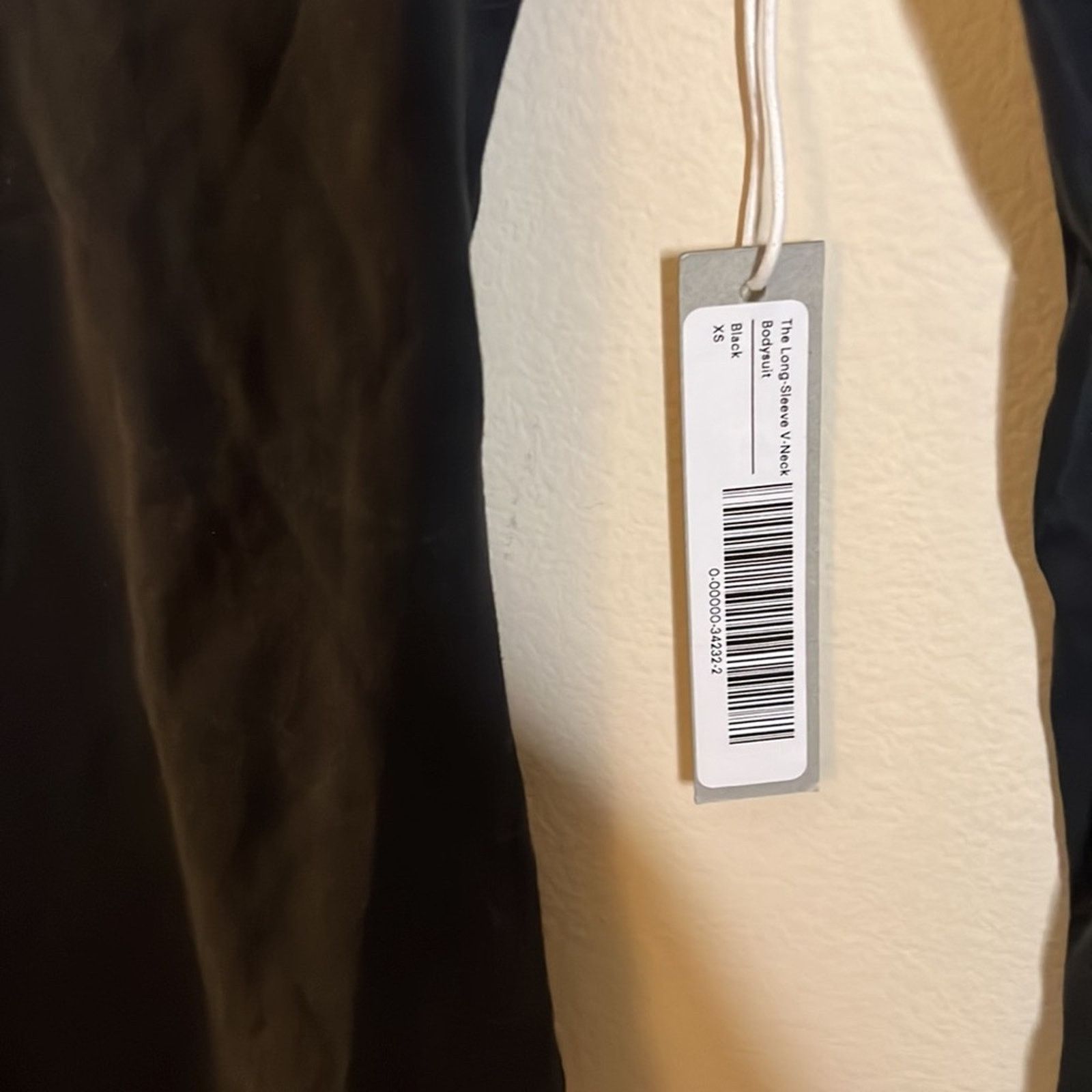Everlane Everlane The Long-Sleeve V-Neck Bodysuit - Bikini Size XS Size XS / US 0-2 / IT 36-38 - 4 Thumbnail