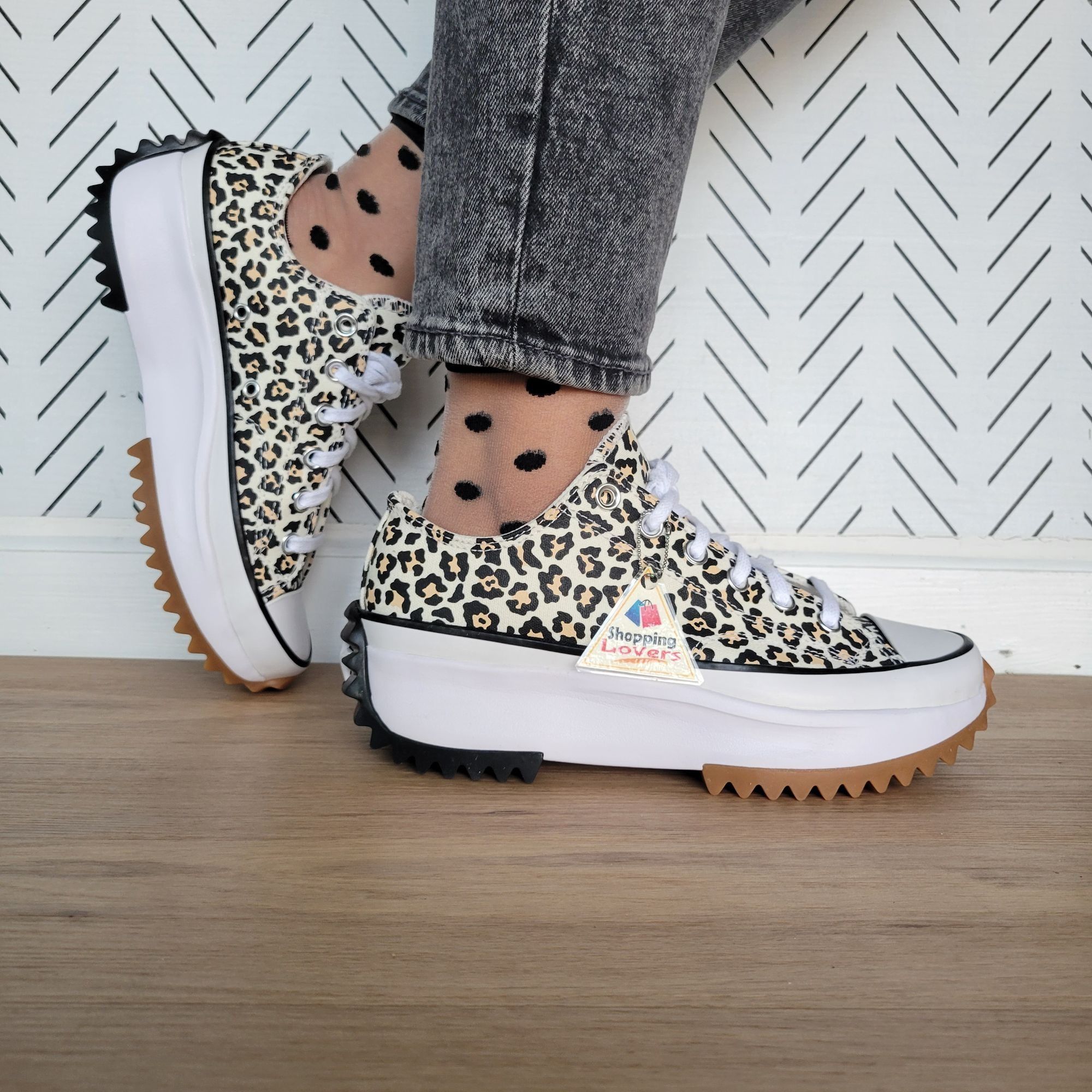 Converse ❤️Converse Run Star Hike Platform Archive Leopard 8 Women's Size US 8 / IT 38 - 2 Thumbnail