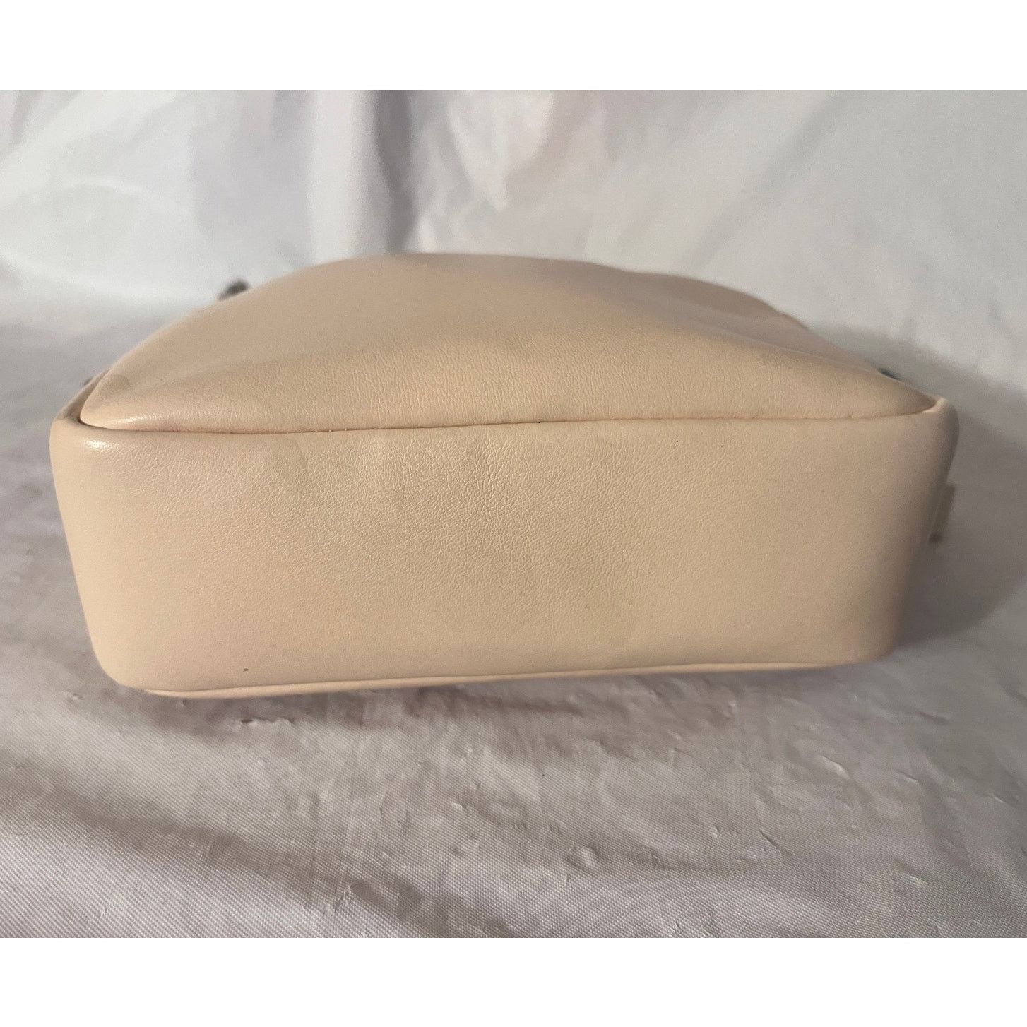 Levi's Levi’s Sally Camera Crossbody Bag Peach Cream Size ONE SIZE - 6 Thumbnail
