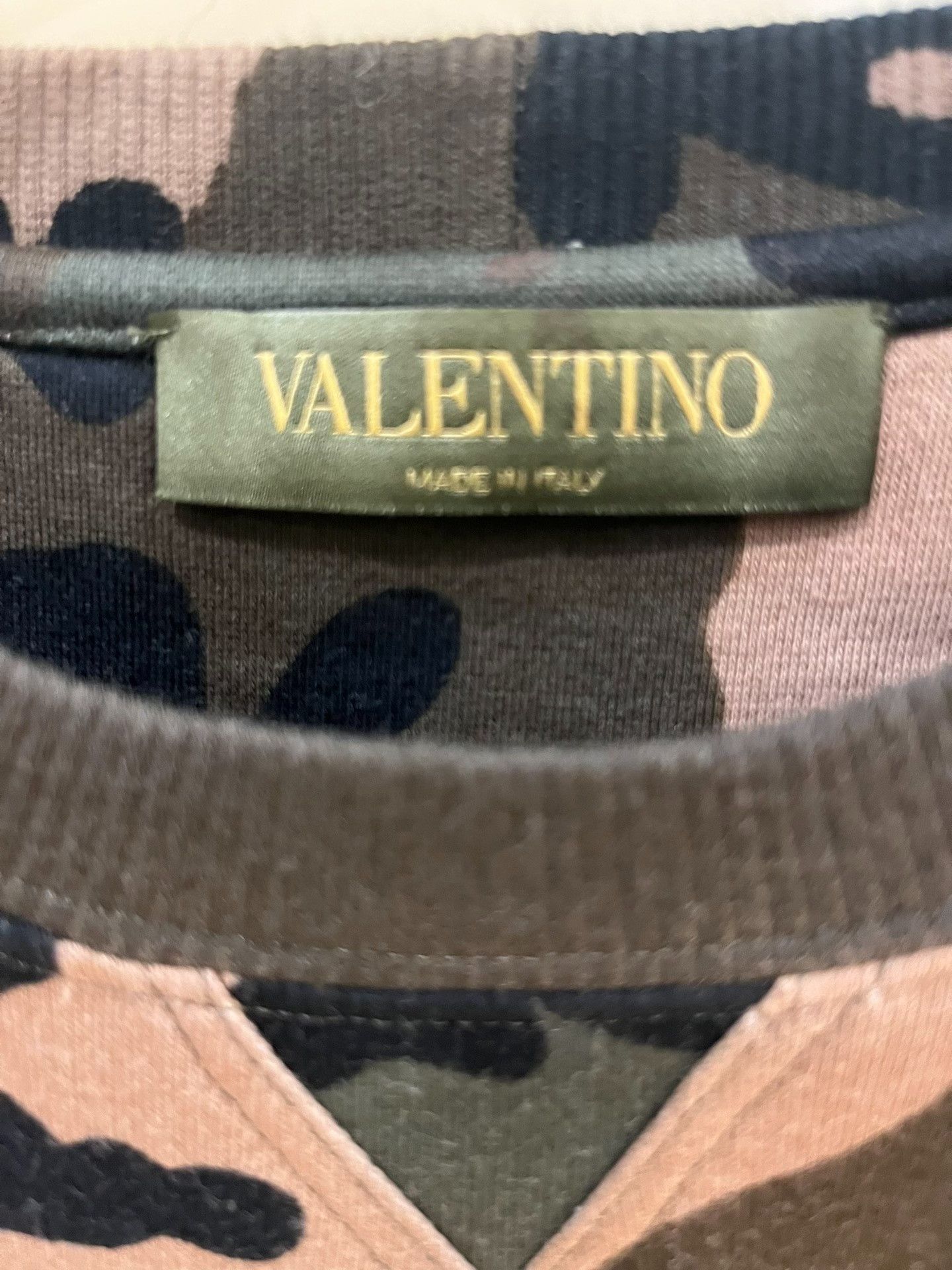Valentino Valentino Camouflage Print Crewneck Sweatshirt Size US M / EU 48-50 / 2 - 3 Thumbnail
