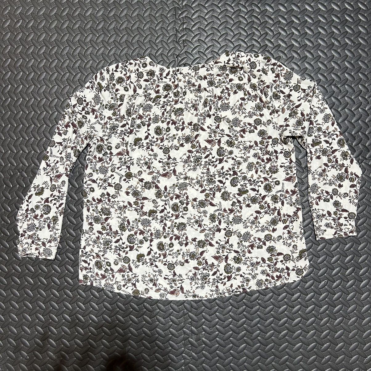 Ann Taylor × Loft Ann Taylor LOFT Petite Blouse Button Up Floral Women’s Large Size L / US 10 / IT 46 - 11 Thumbnail