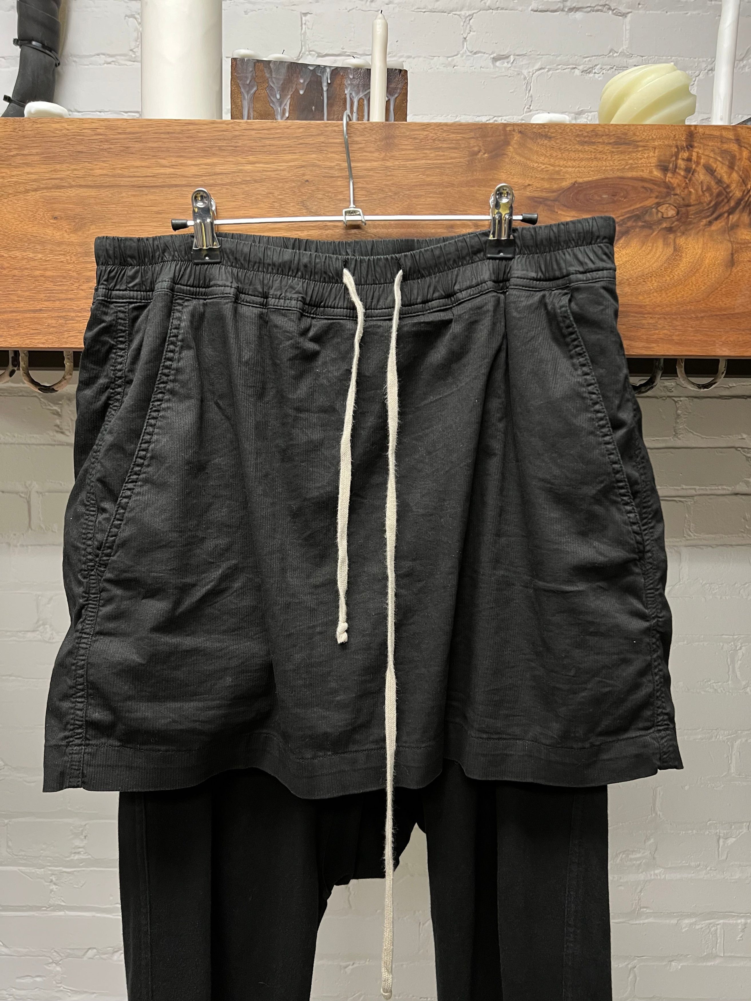 Rick Owens SS2016 Rick Owens Skirted Black ‘Berlin’ Drawstring Sweatpants Size US 34 / EU 50 - 2 Thumbnail