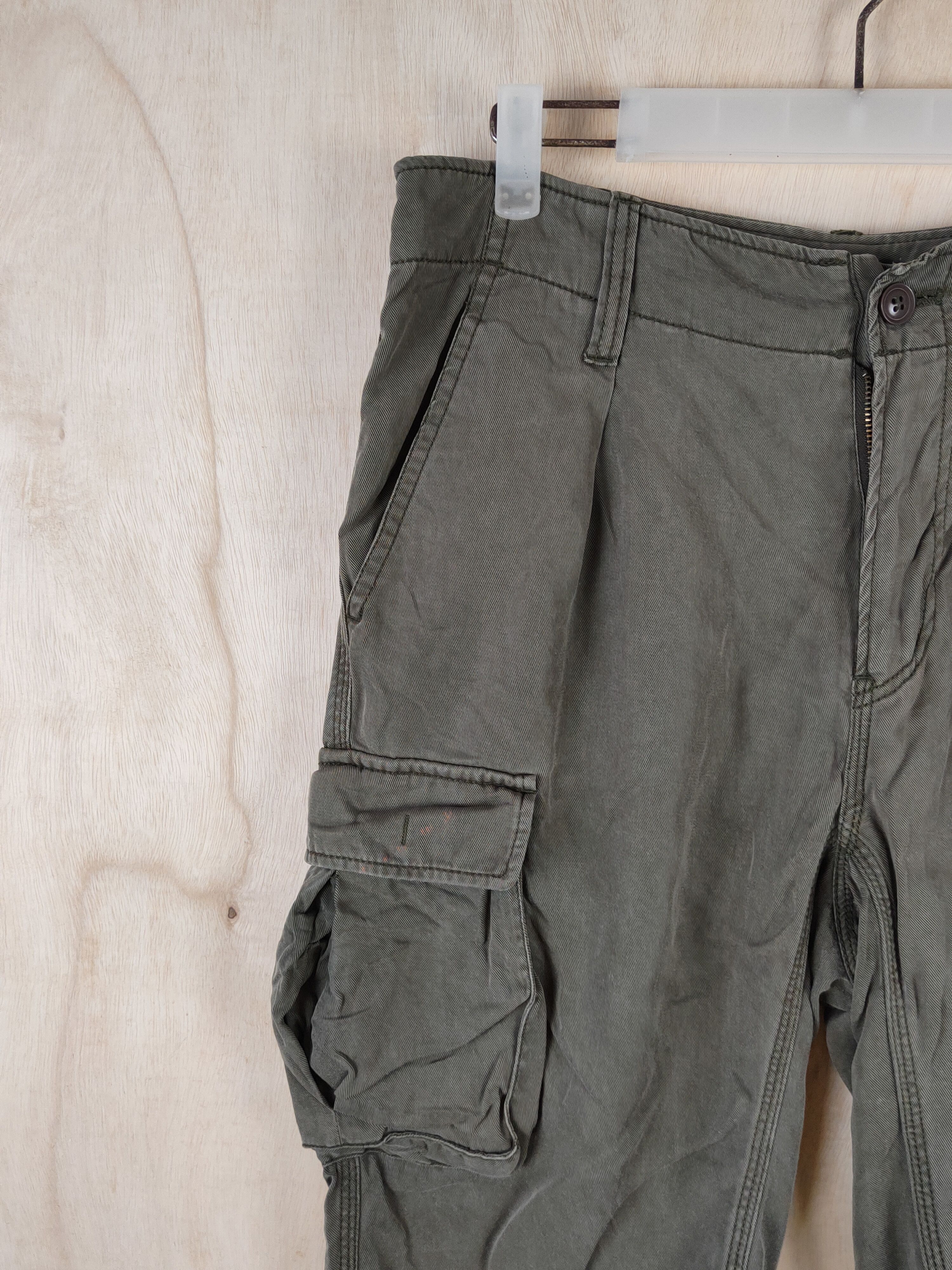 Japanese Brand Earth Music&Ecology Olive Multipocket Short Pants #S2531 Size 31" - 3 Thumbnail