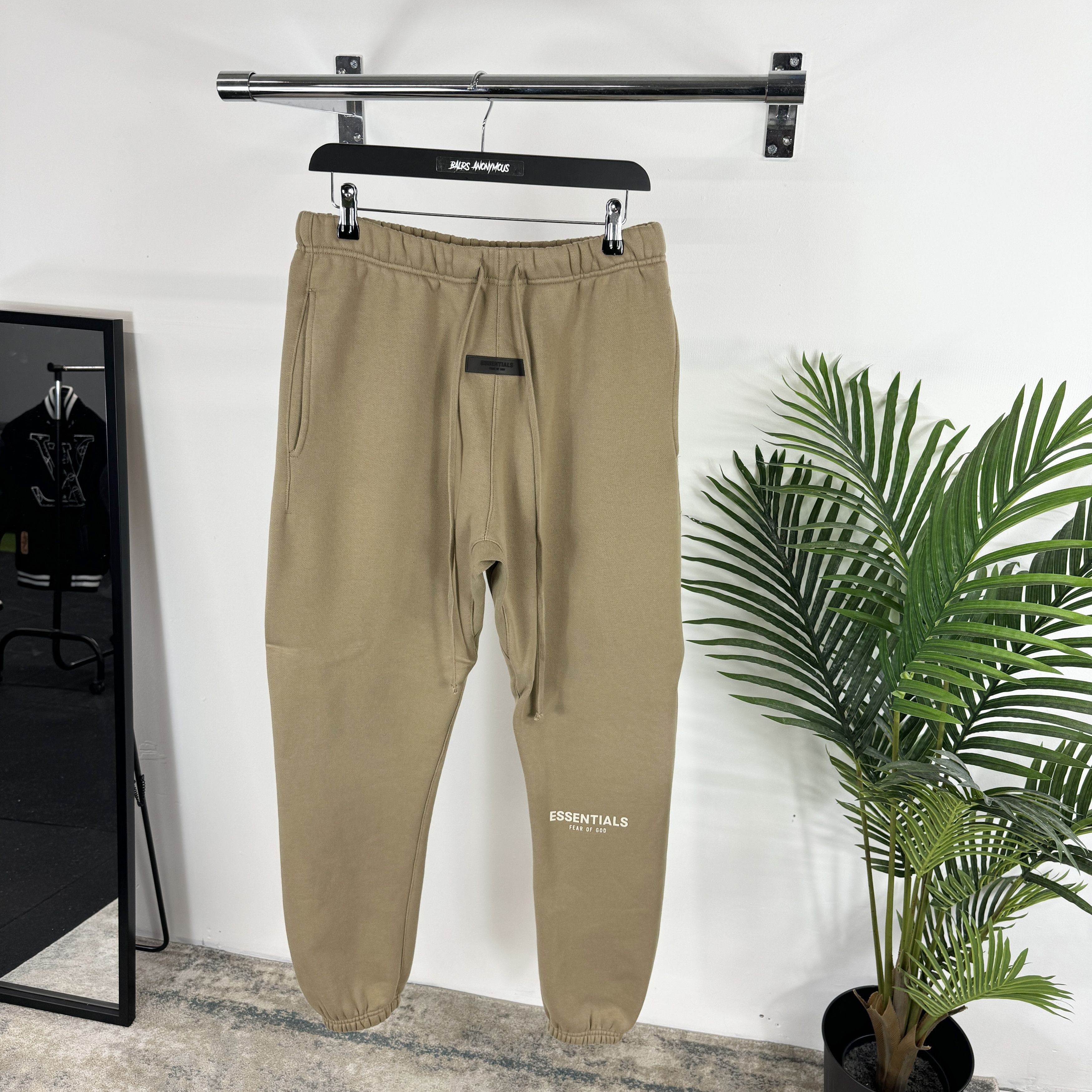 Fear of god essentials reflective sweatpants sale