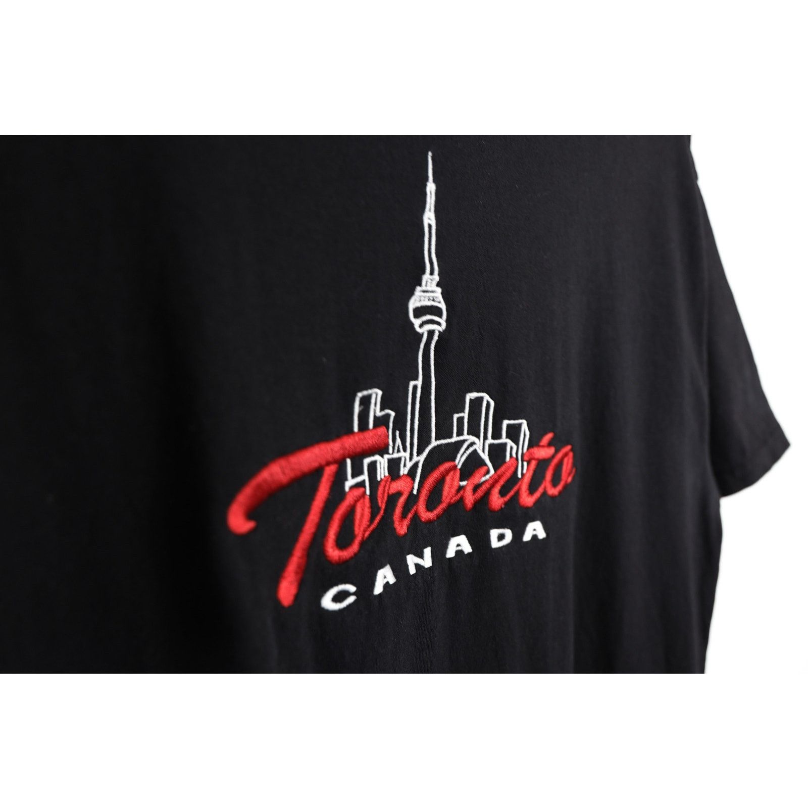 Vintage Vintage Canada Toronto City 90s T-shirt Tee Size US L / EU 52-54 / 3 - 3 Thumbnail
