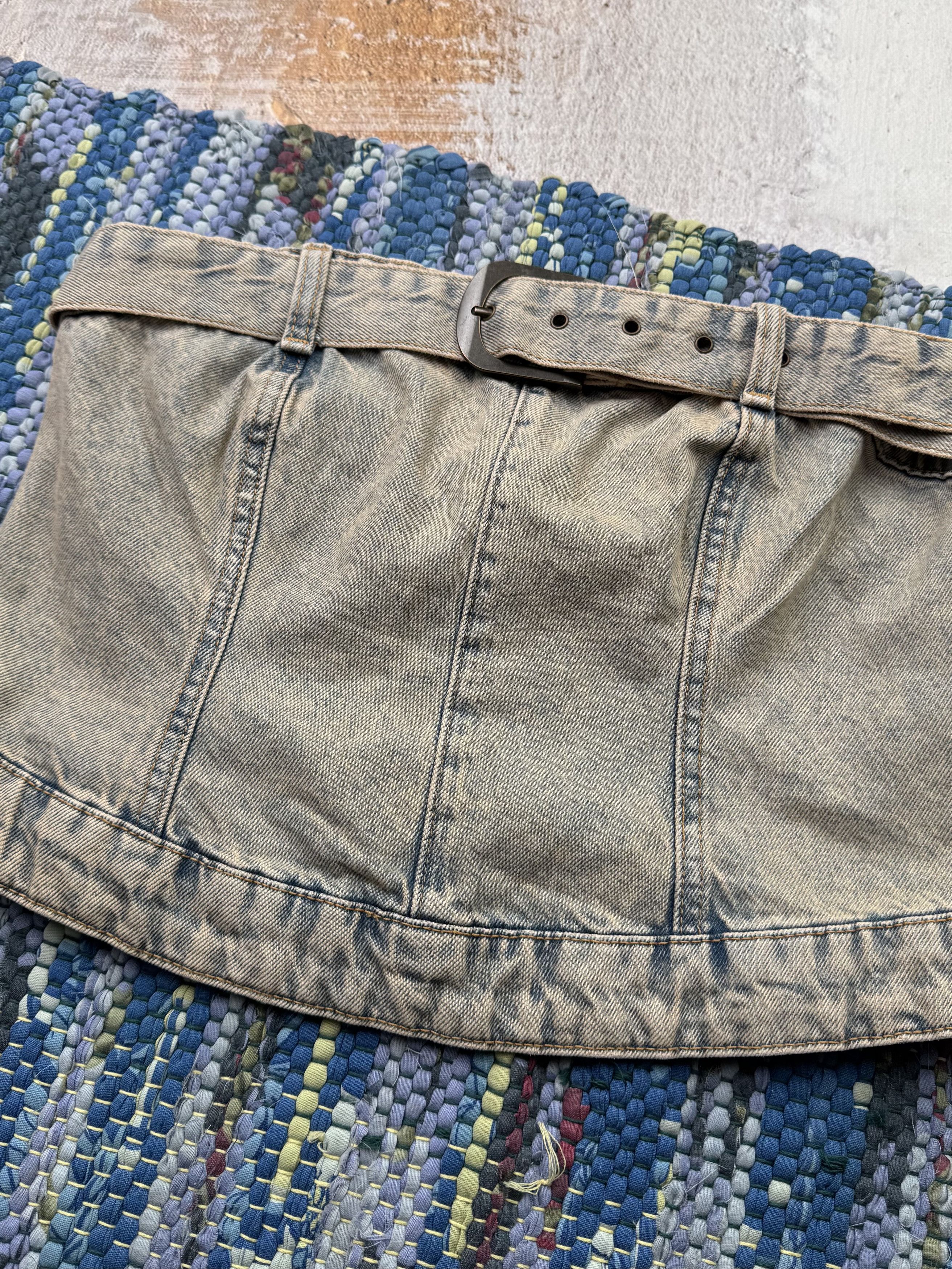 Vintage Vintage Faded Denim Crop Top With Straps A626D15(266) Size S / US 4 / IT 40 - 2 Thumbnail