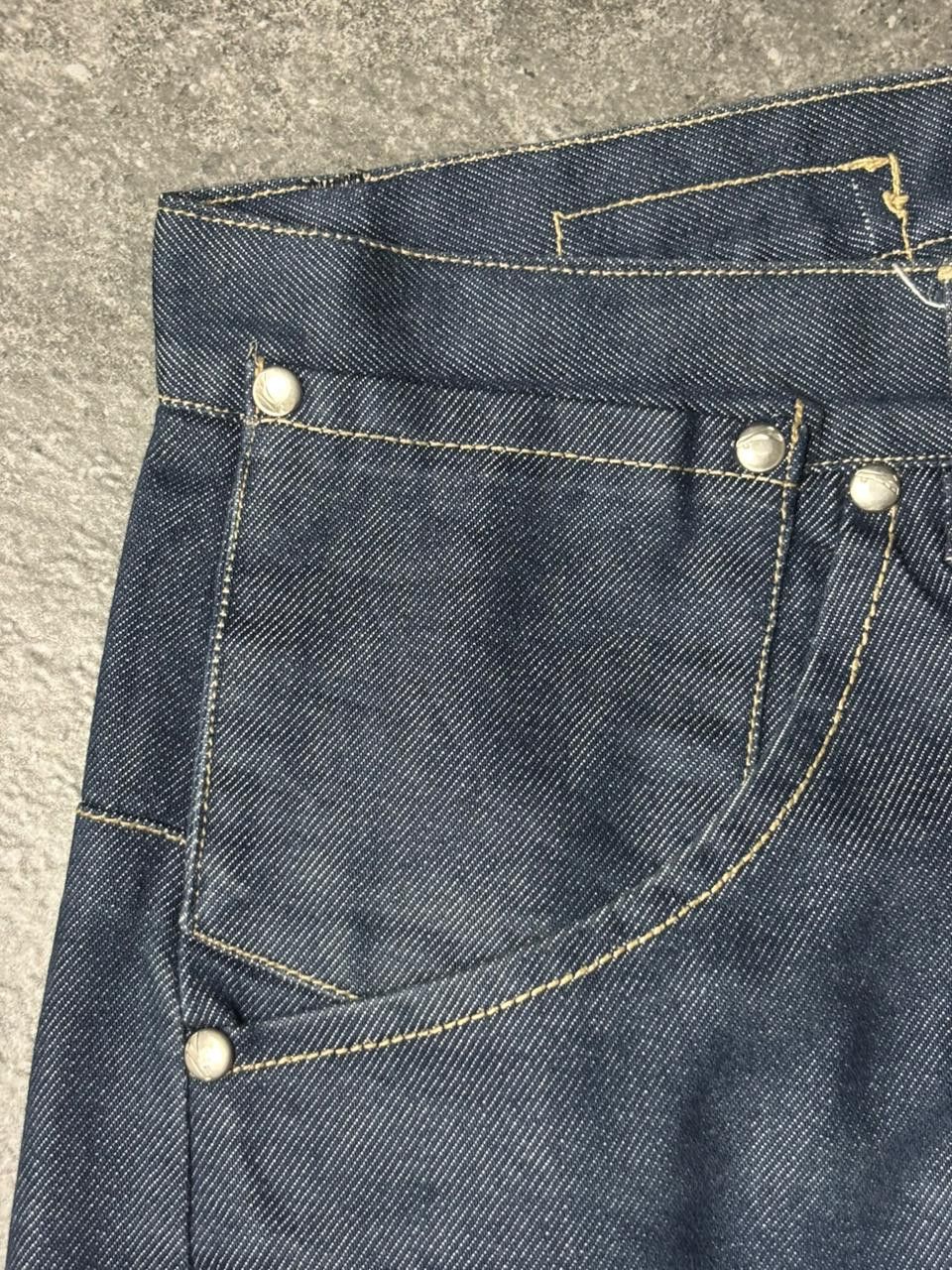 Levi's 2000s Levi's Engineered Twisted Jeans Size US 31 - 3 Thumbnail