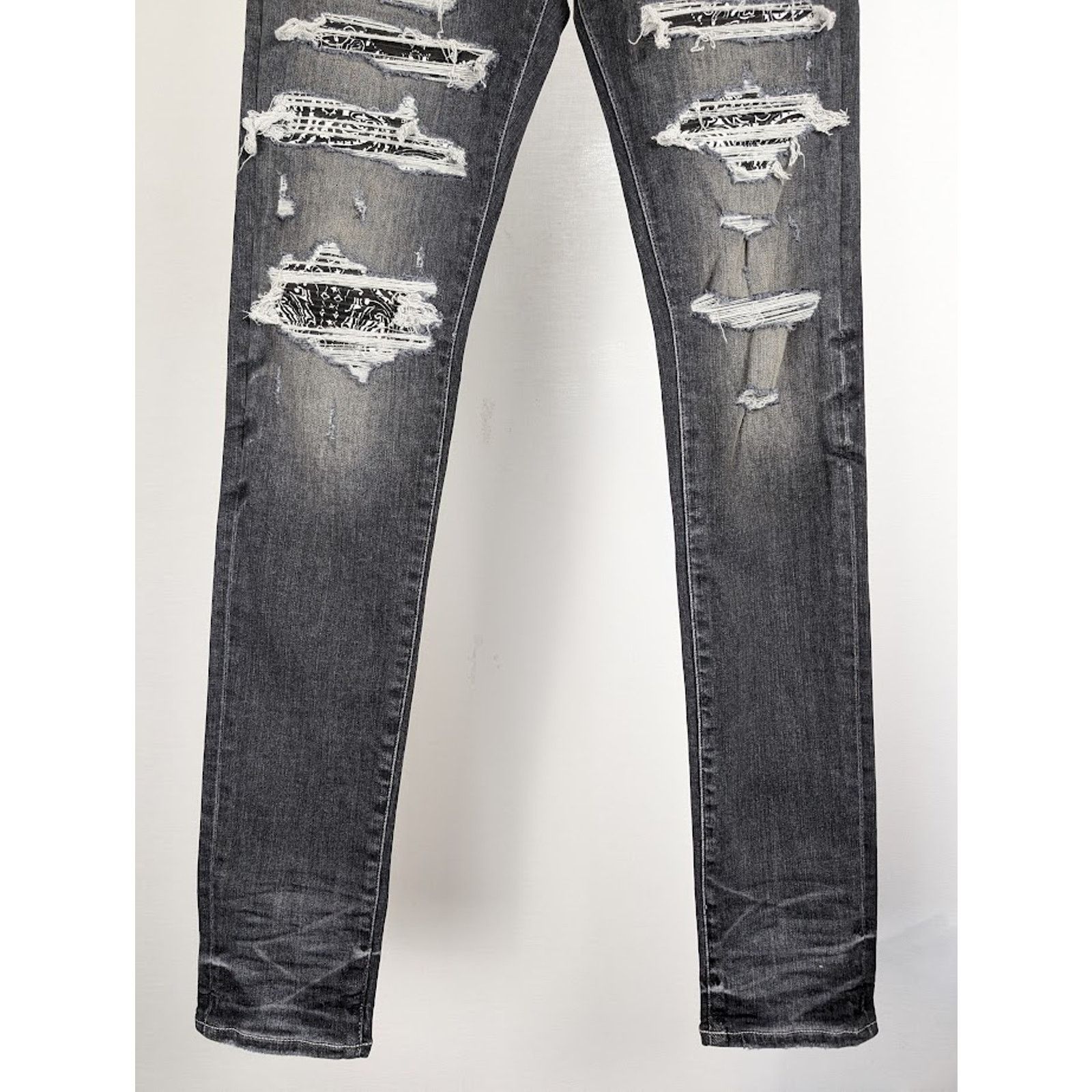 o1rshd1 Bandana Thrasher Jeans in Grey