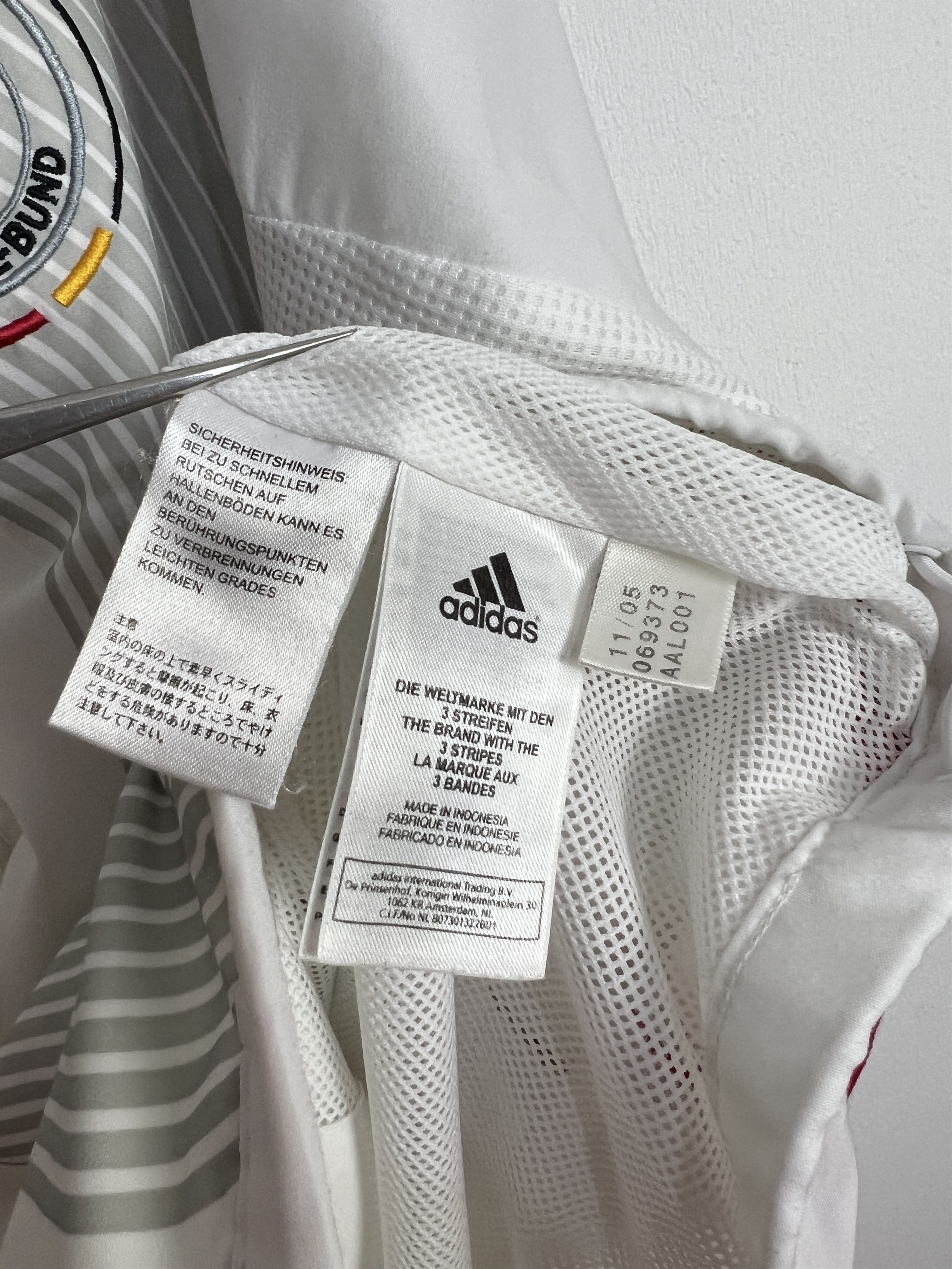 Adidas Vintage Adidas Germany Football Jacket Soccer Track Top Size US M / EU 48-50 / 2 - 11 Thumbnail