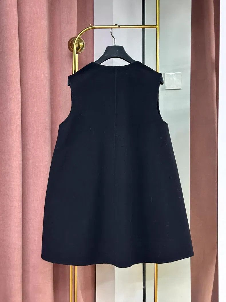 Fendi Fendi Black Fox Fur and Wool Blended Vest Jacket Size XS / US 0-2 / IT 36-38 - 4 Thumbnail