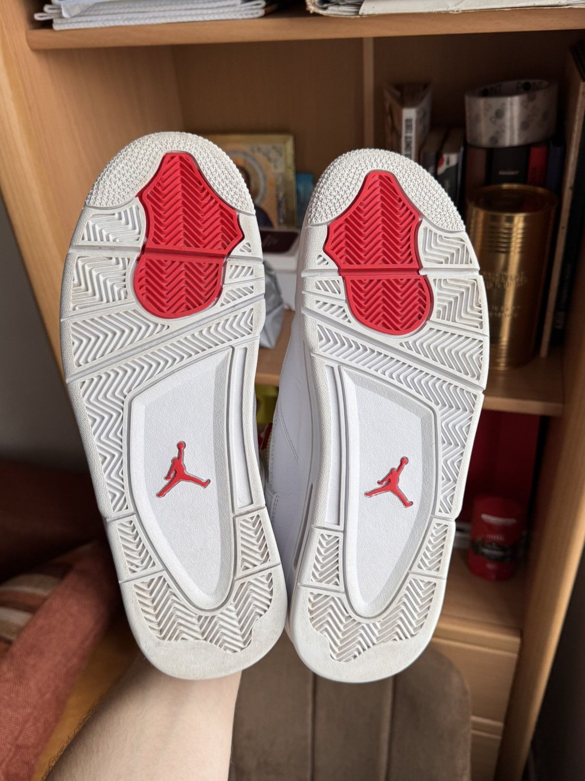 Jordan Brand Nike Air Jordan 4 Metallic Red US10 Size US 10 / EU 43 - 6 Thumbnail