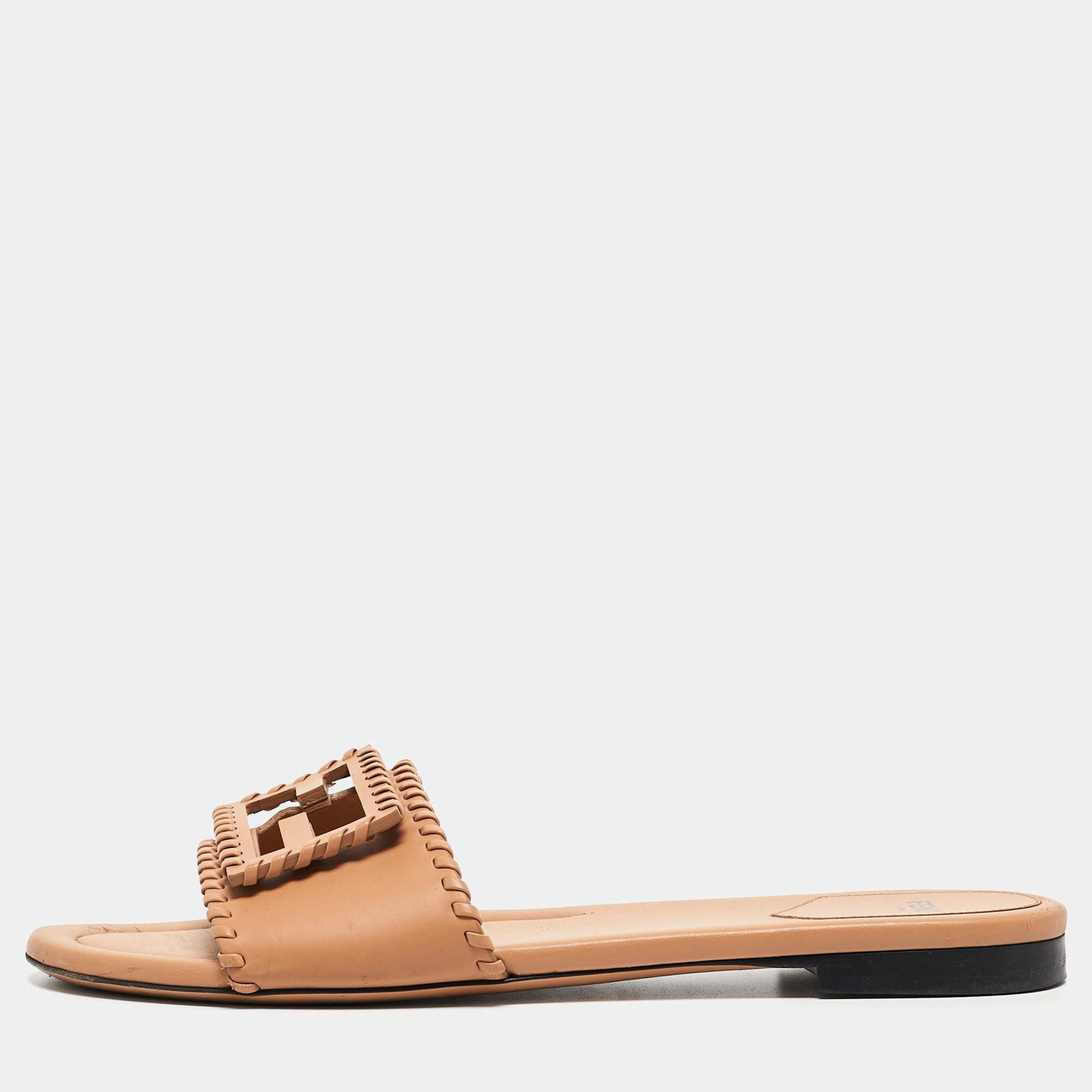 Fendi o1s1wg110425 Slides in Brown Size US 7 / IT 37 - 1 Thumbnail