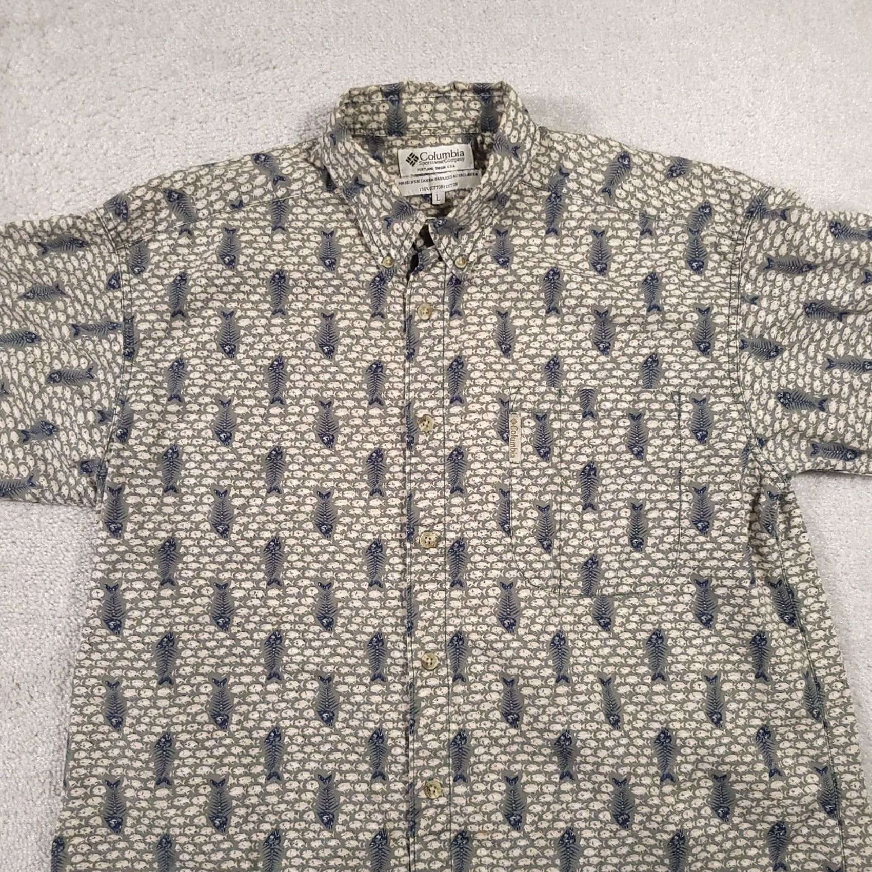 Vintage Columbia Fish Print Short Sleeve Button-Down Shirt Mens Large Outdoors Grunge Size US L / EU 52-54 / 3 - 3 Thumbnail
