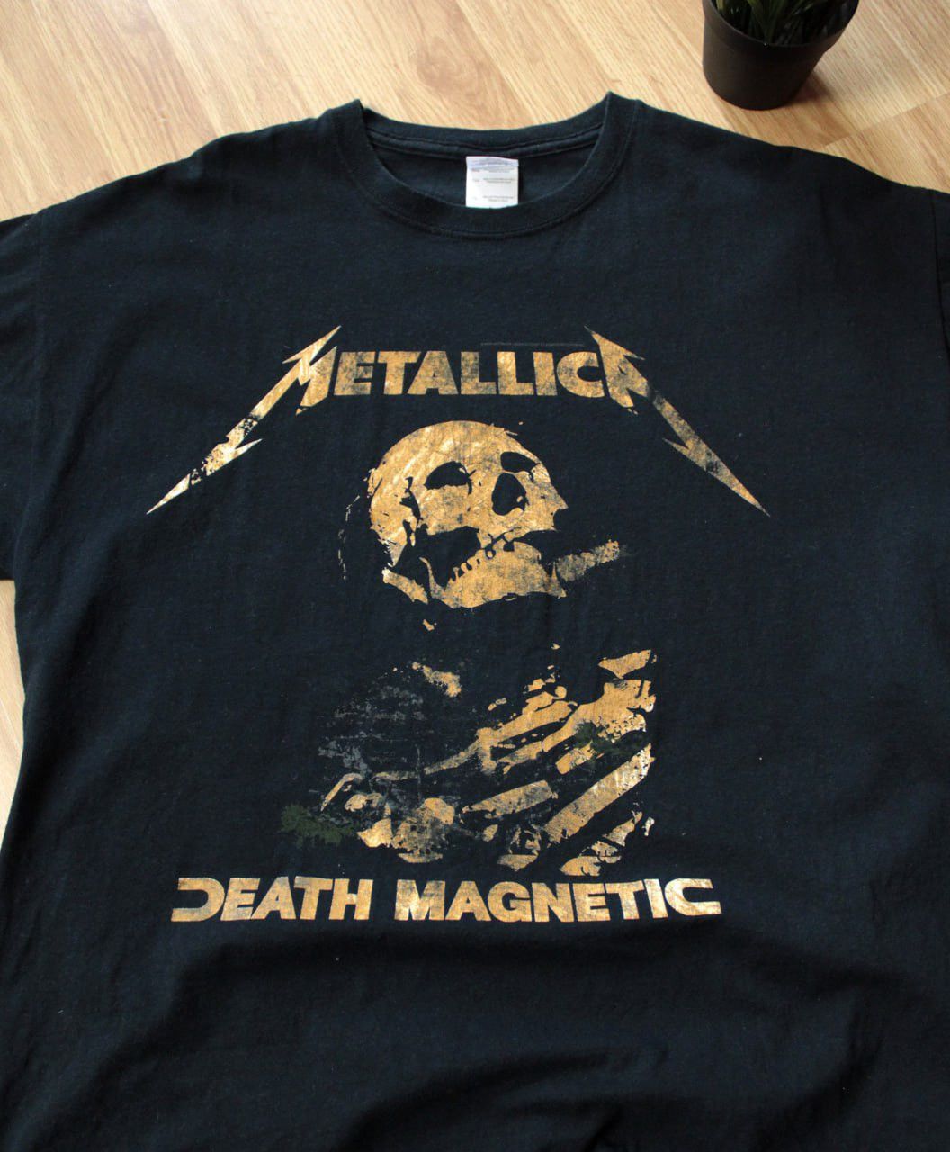 Band Tees × Metallica × Vintage 🔥 Metallica Death Magnetic Tour 2009 T Shirt Rock Vintage Size US XL / EU 56 / 4 - 2 Thumbnail