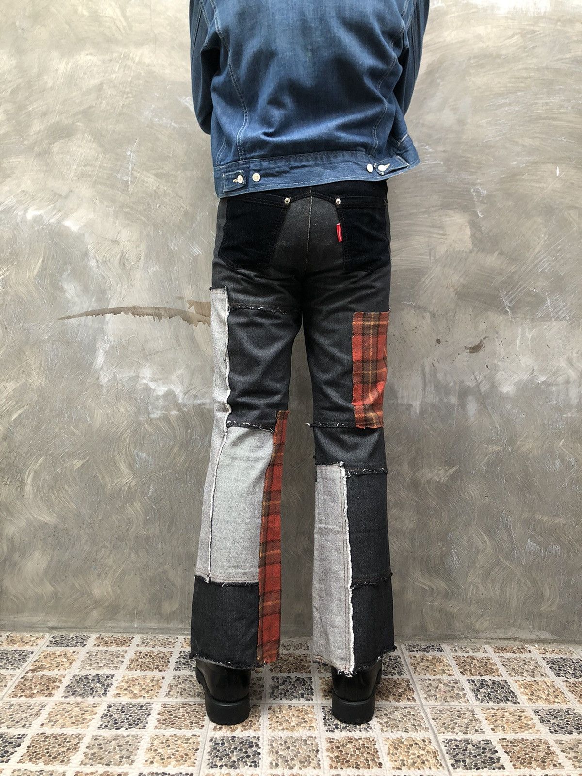 Japanese Brand Y2K Betty’s Blue Patchwork Grunge Style Denim Size US 28 / EU 44 - 3 Thumbnail