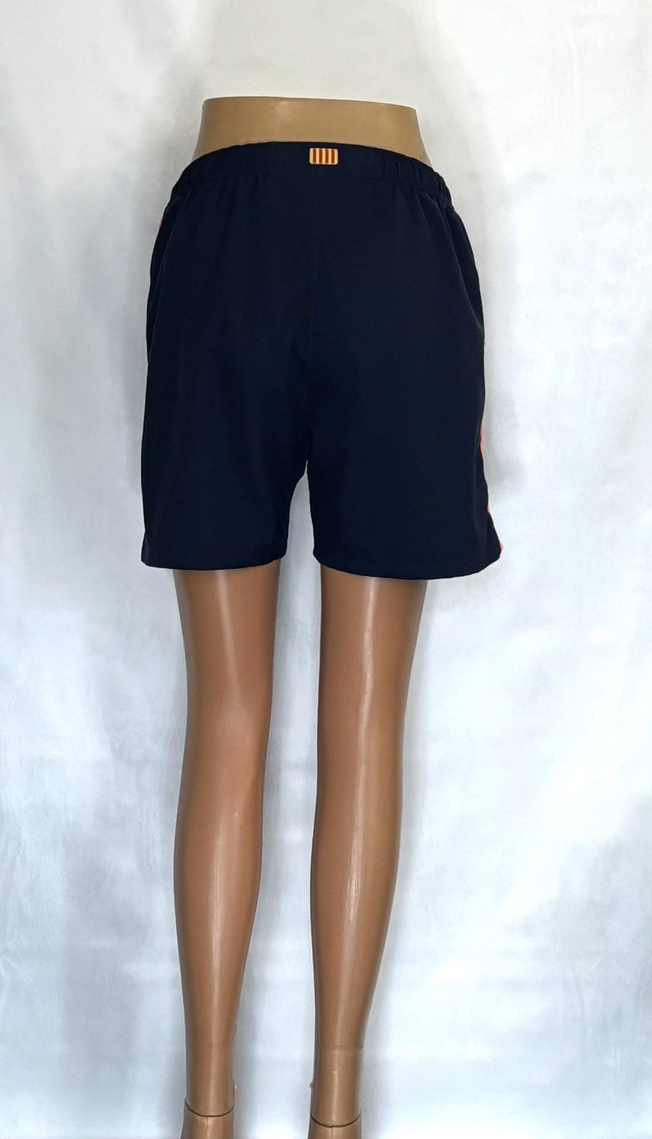 Nike FC Barcelona 2009/2010 Nike Football Shorts size S Size US 31 - 3 Thumbnail