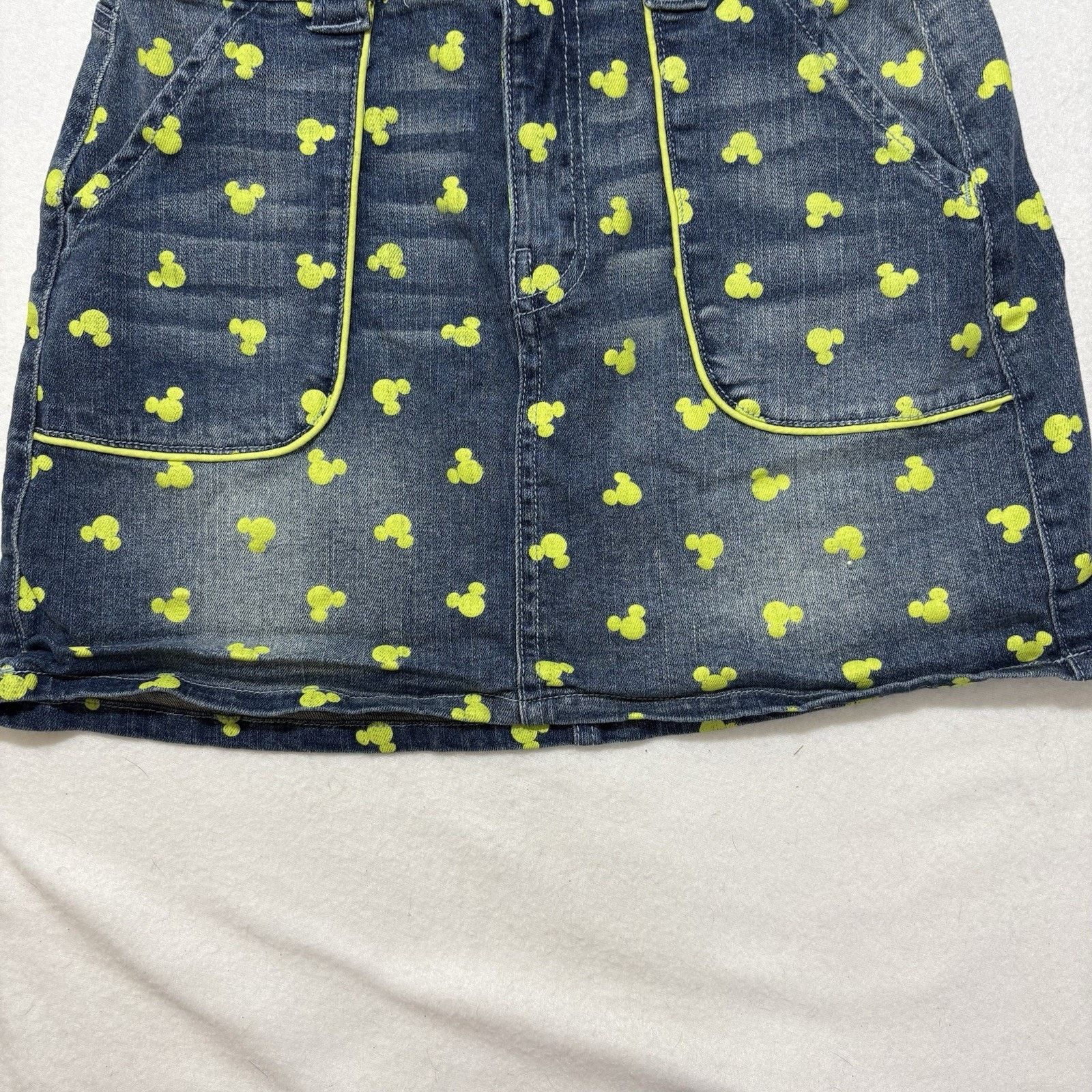 Disney Disney Parks Small Denim Mini Skirt Mickey Mouse Pattern Size 28" / US 6 / IT 42 - 3 Thumbnail
