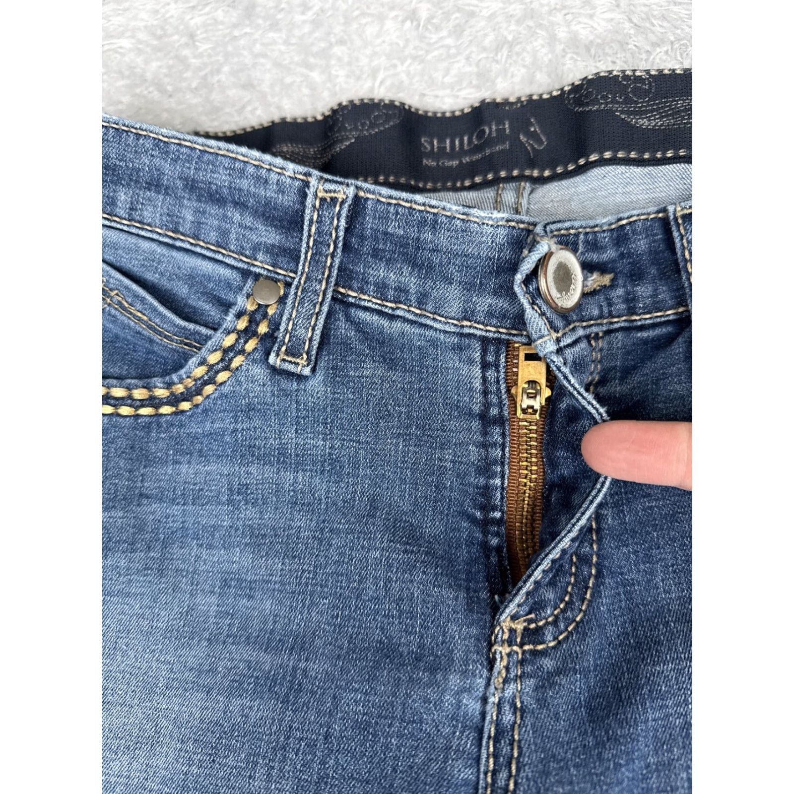 Denime Shiloh Jeans Bootcut Juniors 7/8 Blue Medium Wash Low Rise Stretch Denim 29x32 Size 28" / US 6 / IT 42 - 5 Thumbnail