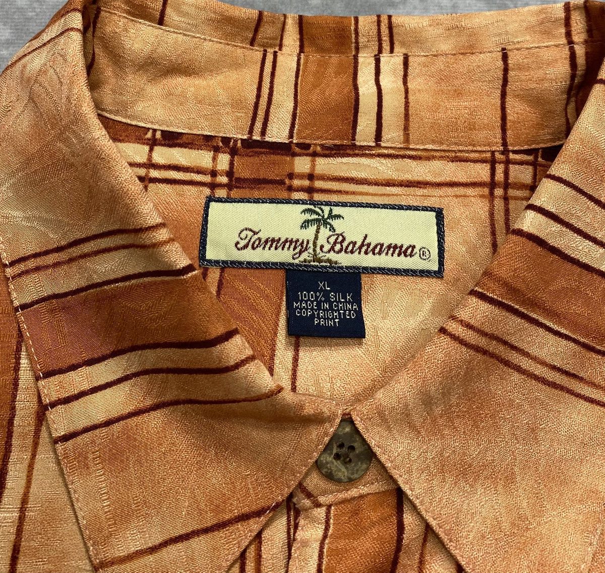 Tommy Bahama Vintage Tommy Bahama Burnt Orange Button Up Shirt Size US XL / EU 56 / 4 - 2 Thumbnail