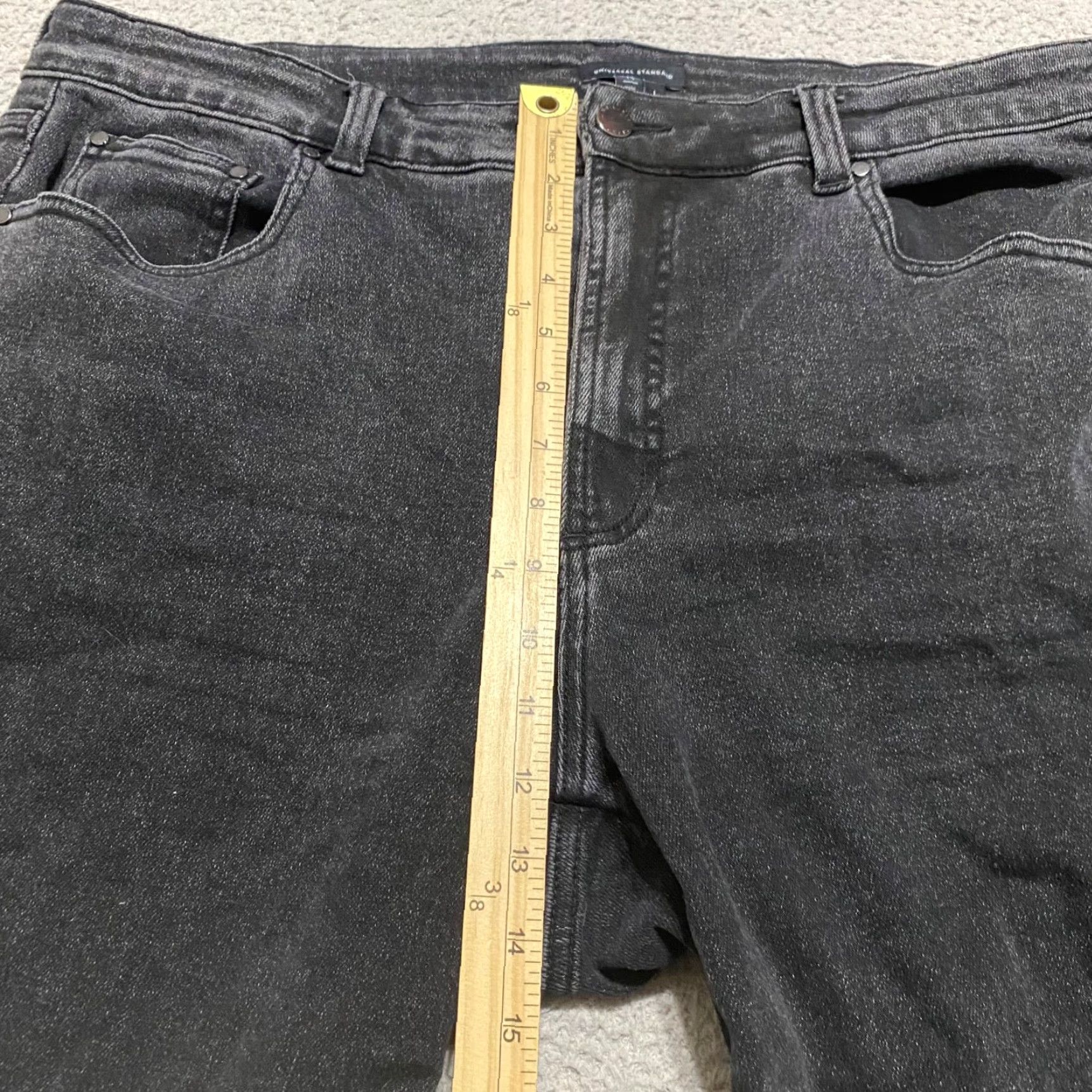 Vintage Universal Standard Jeans Womens 14 Tall Faded Black Denim Straight High Rise 5-Pocket Stretch Regular Inseam 29in Size 14 Tall Black Jeans Womens Size 36" / US 14 / IT 50 - 7 Thumbnail