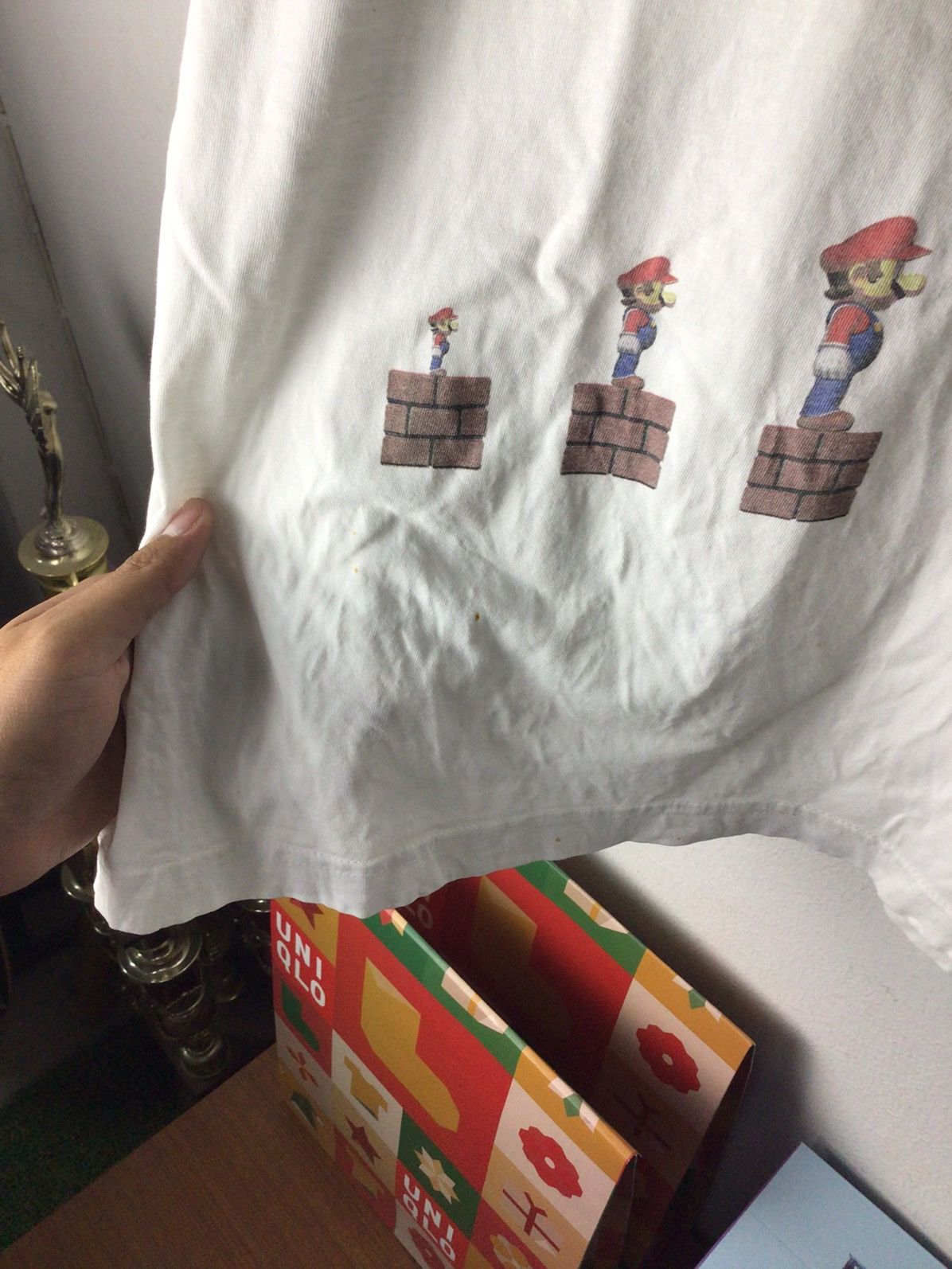 Cartoon Network × Nintendo Super Mario Bros. Nintendo 2009 Size US XL / EU 56 / 4 - 3 Thumbnail