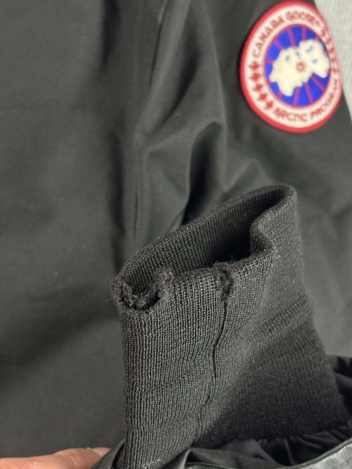 Canada Goose Canada Goose parka chateau coat midlength jacket Size US M / EU 48-50 / 2 - 8 Thumbnail