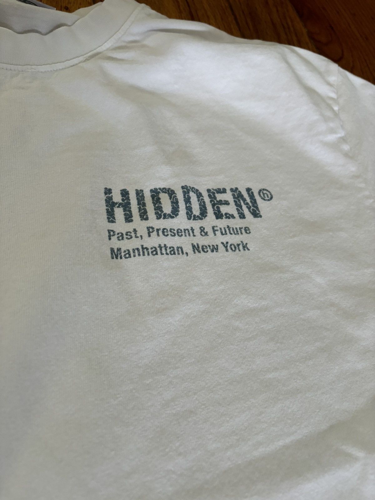 HIDDEN Hidden NY cloud logo t shirt Size US M / EU 48-50 / 2 - 6 Thumbnail