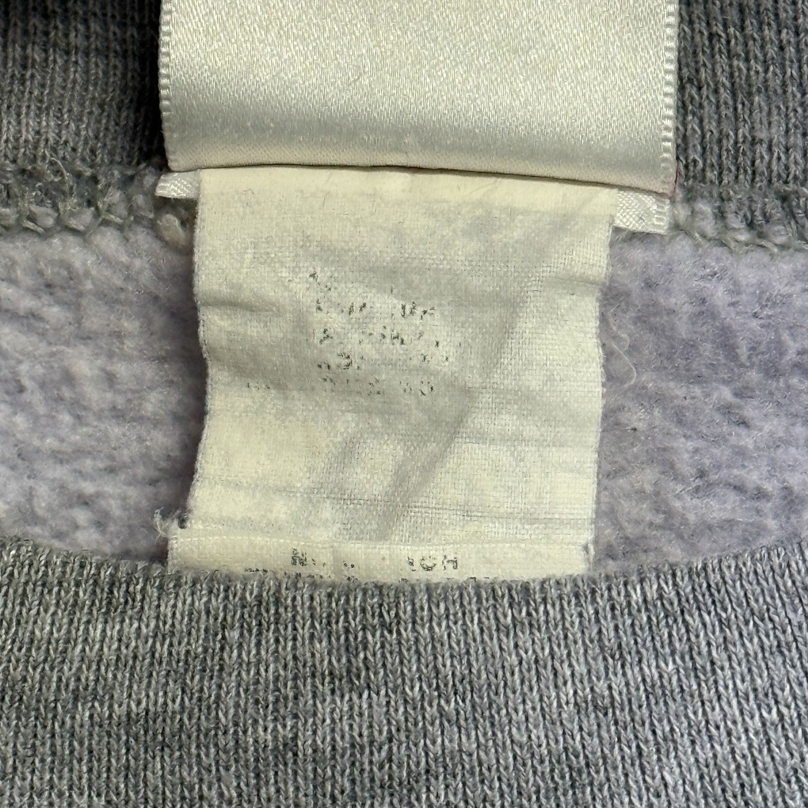 Disney Vintage Disney Eeyore Sweatshirt Adult Medium 21.5x27 Gray Size US M / EU 48-50 / 2 - 5 Thumbnail