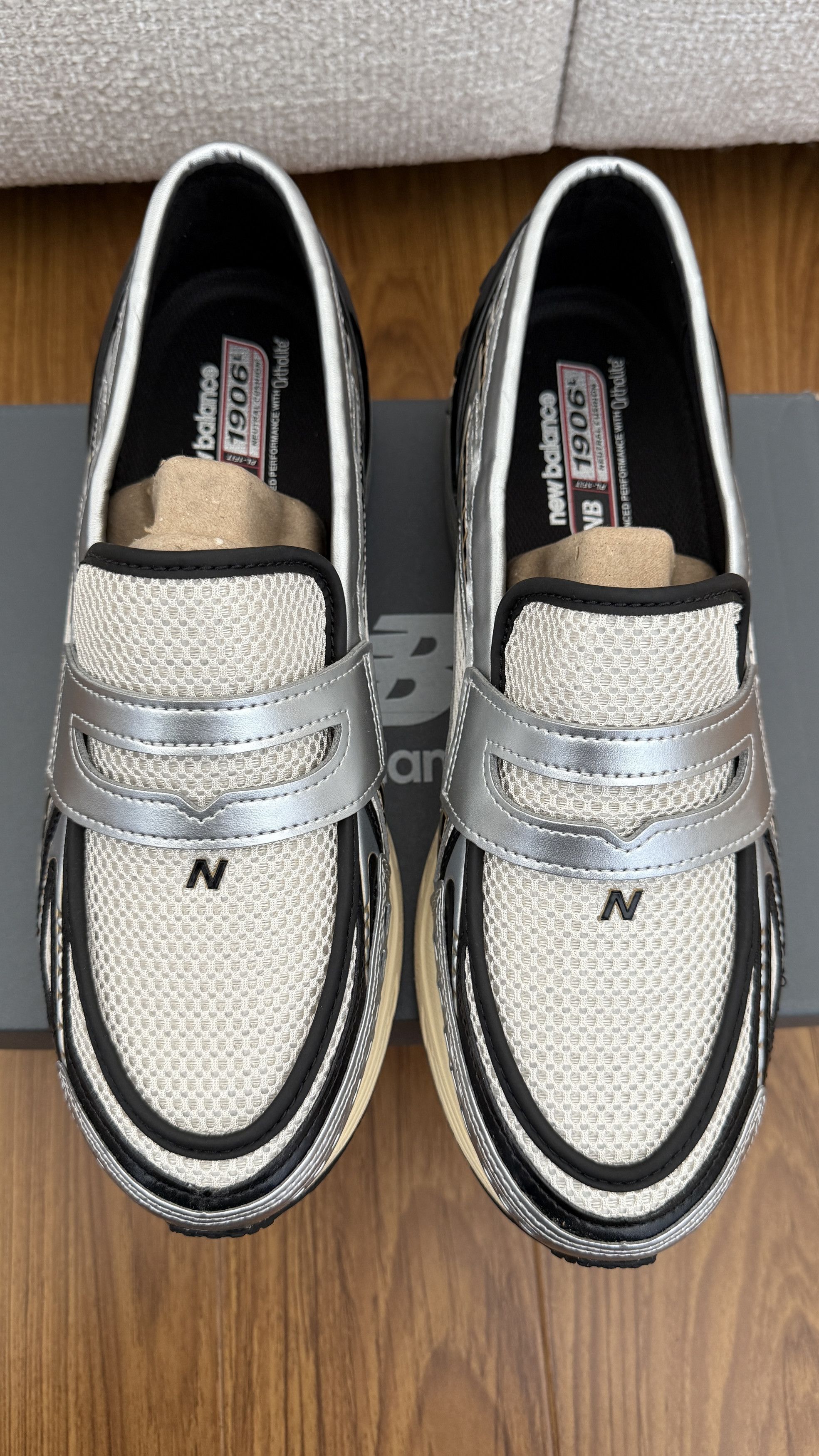New Balance 1906L Silver Metallic Cream Grey Black Size US 12 Size US 12 / EU 45 - 6 Thumbnail