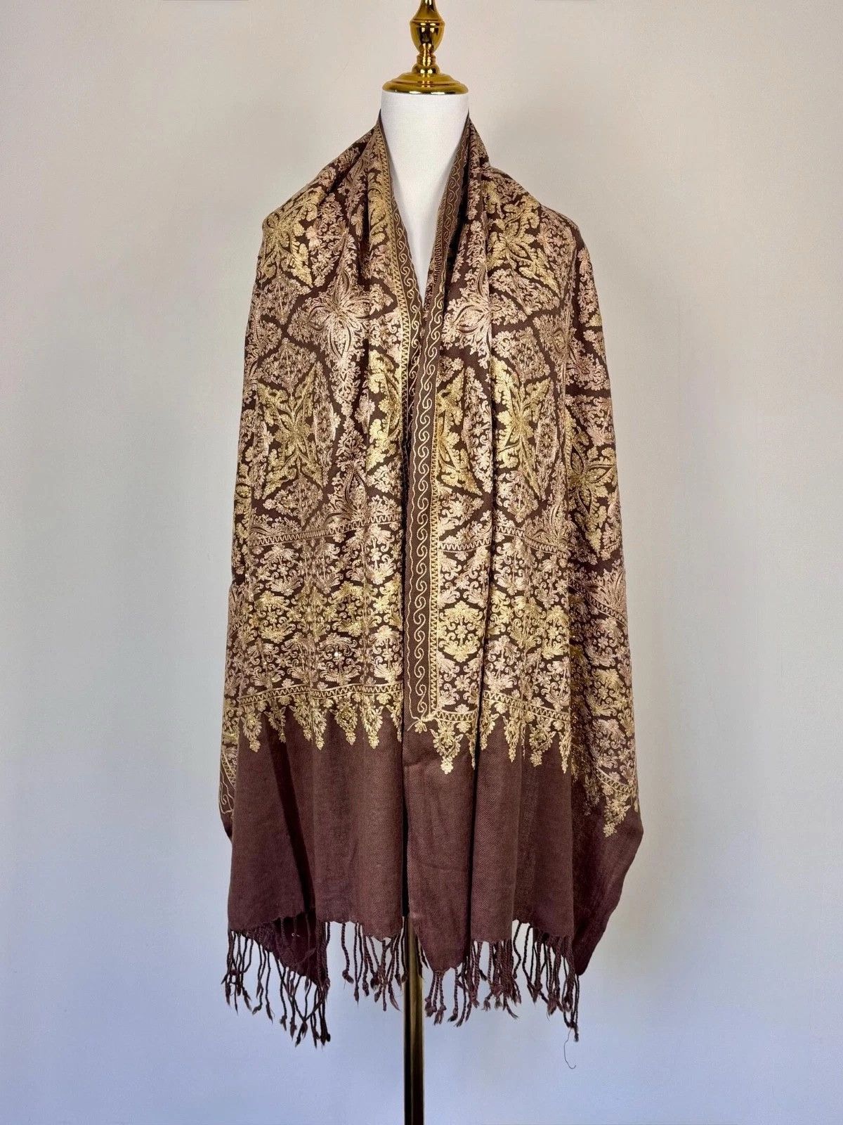 Other Black Hand Embroidered Silk Pashmina Scarf Gift Shawl Wrap Size ONE SIZE - 2 Thumbnail